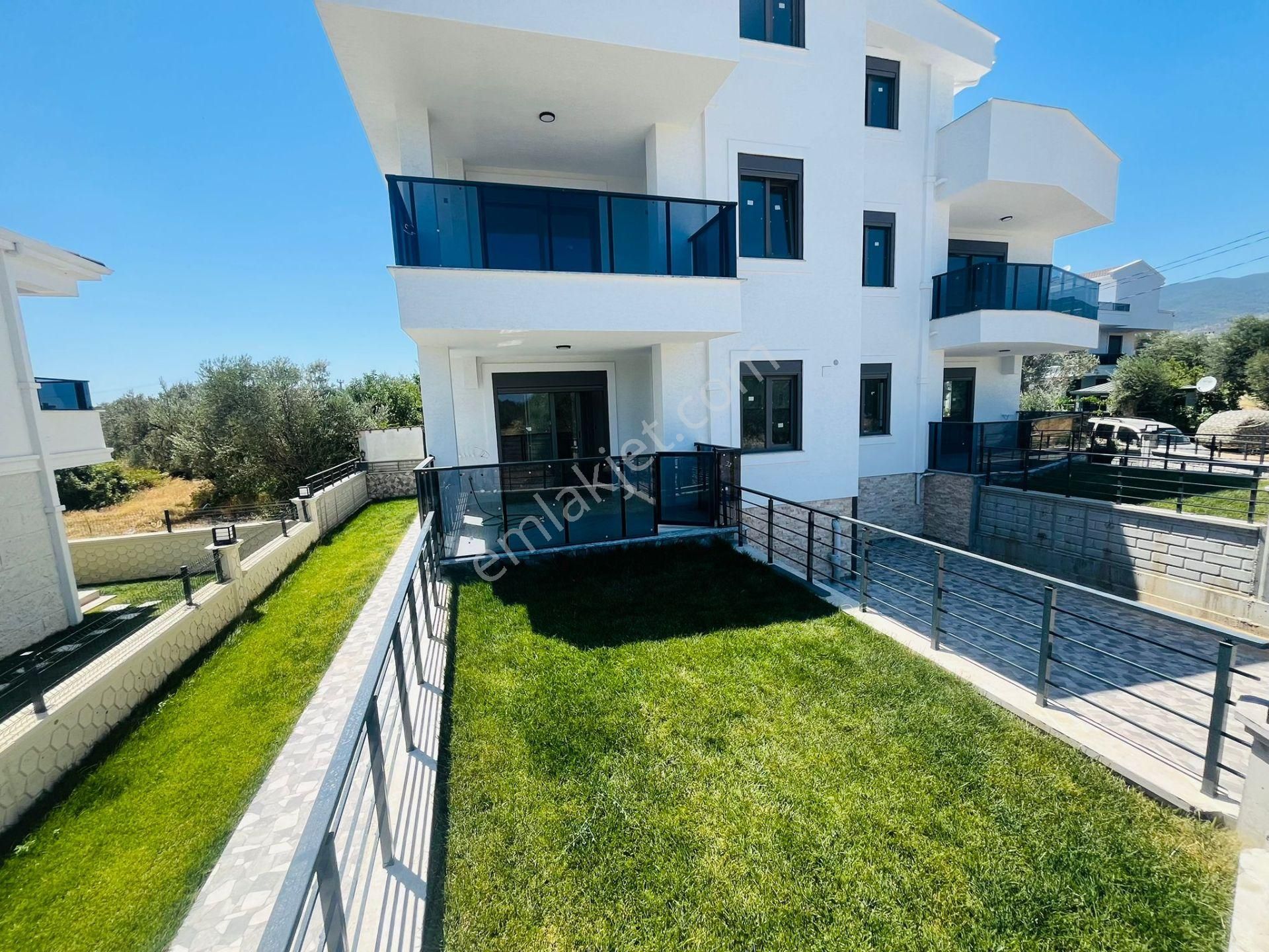 Yüksel'den Güre'de Satılık Ayrı Mutfaklı Geniş Teraslı Ultra Lüks 4+1'villa - Görsel 9