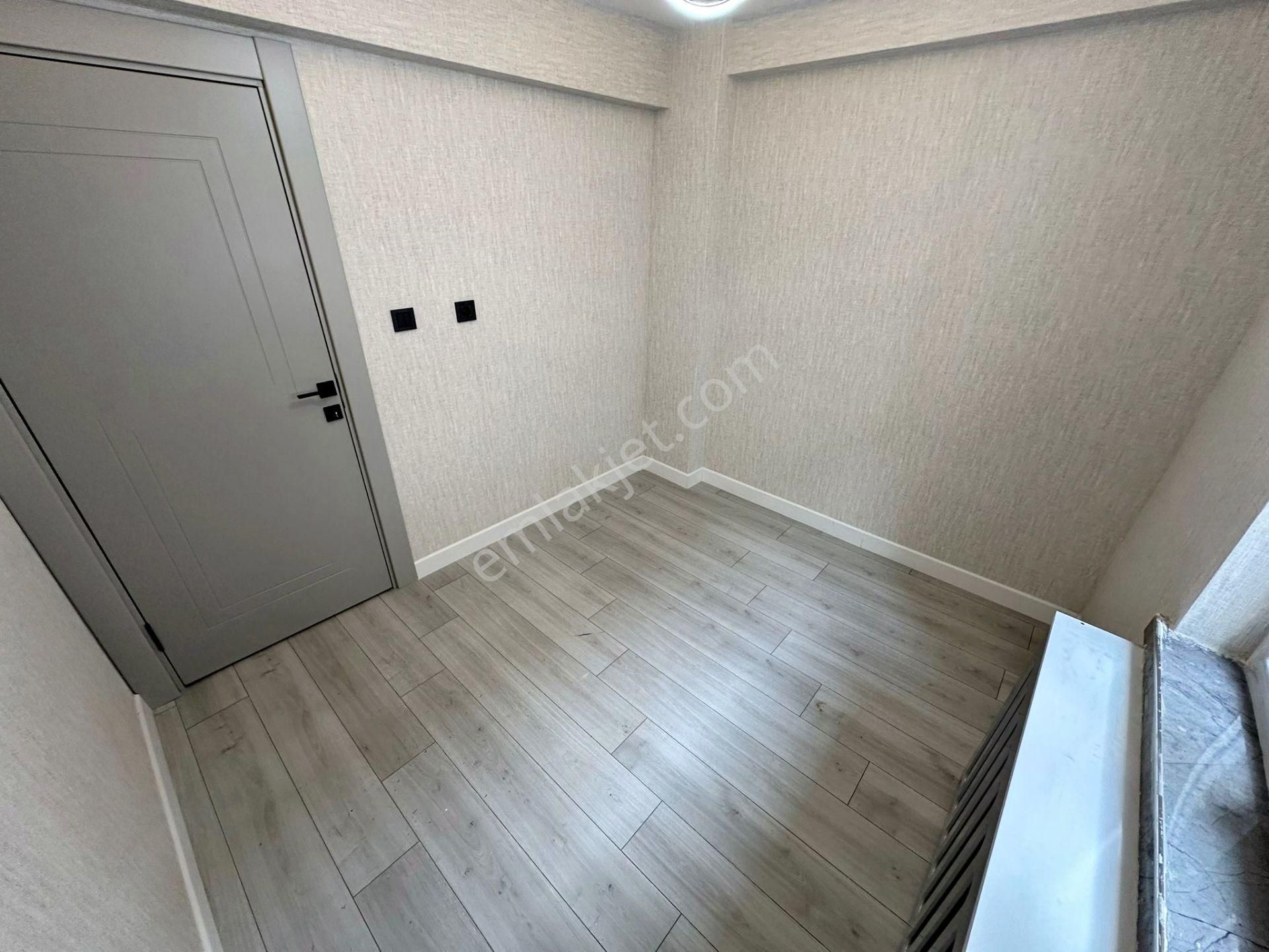 Relax'tan Ayvalı'da Ful Yapılı Ultra Lüx 1.katta 3+1 - Görsel 22