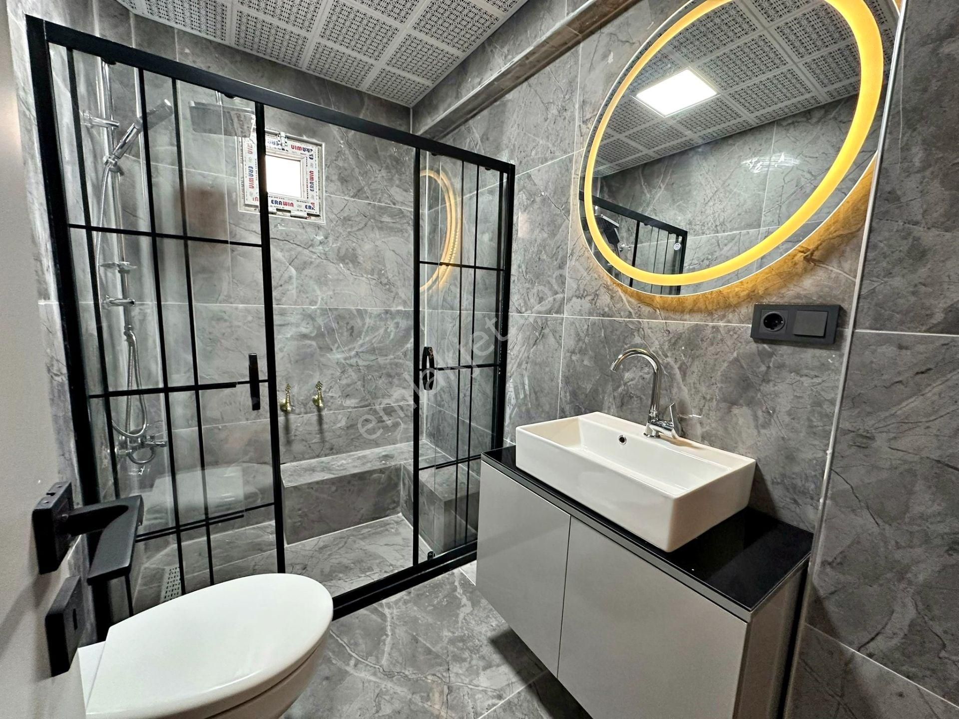 Relax'tan Ayvalı'da Ful Yapılı Ultra Lüx 1.katta 3+1