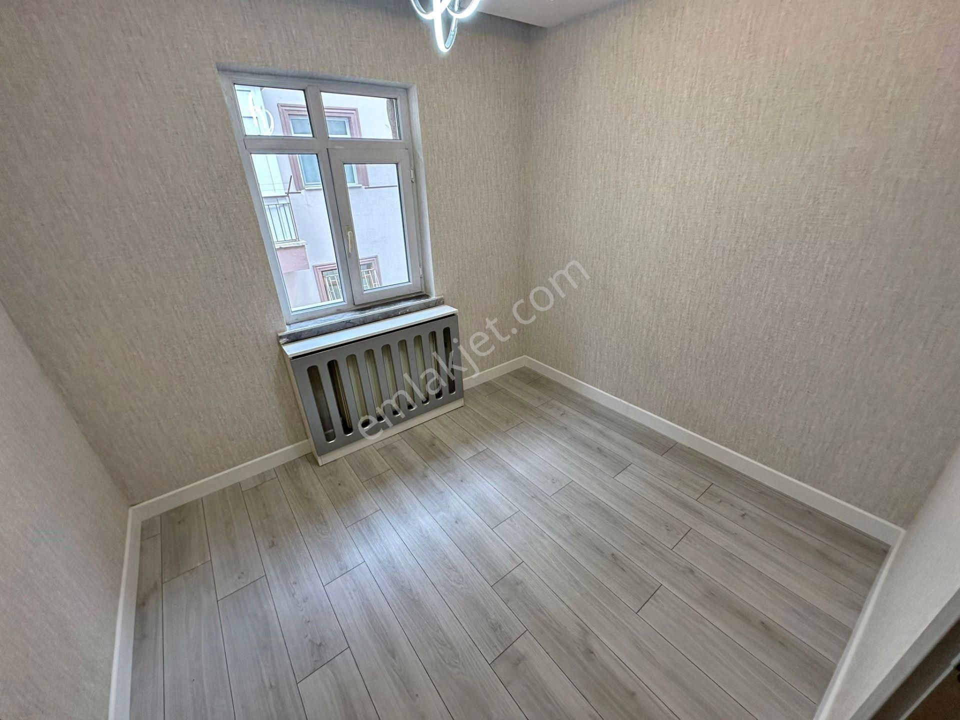 Relax'tan Ayvalı'da Ful Yapılı Ultra Lüx 1.katta 3+1 - Görsel 23