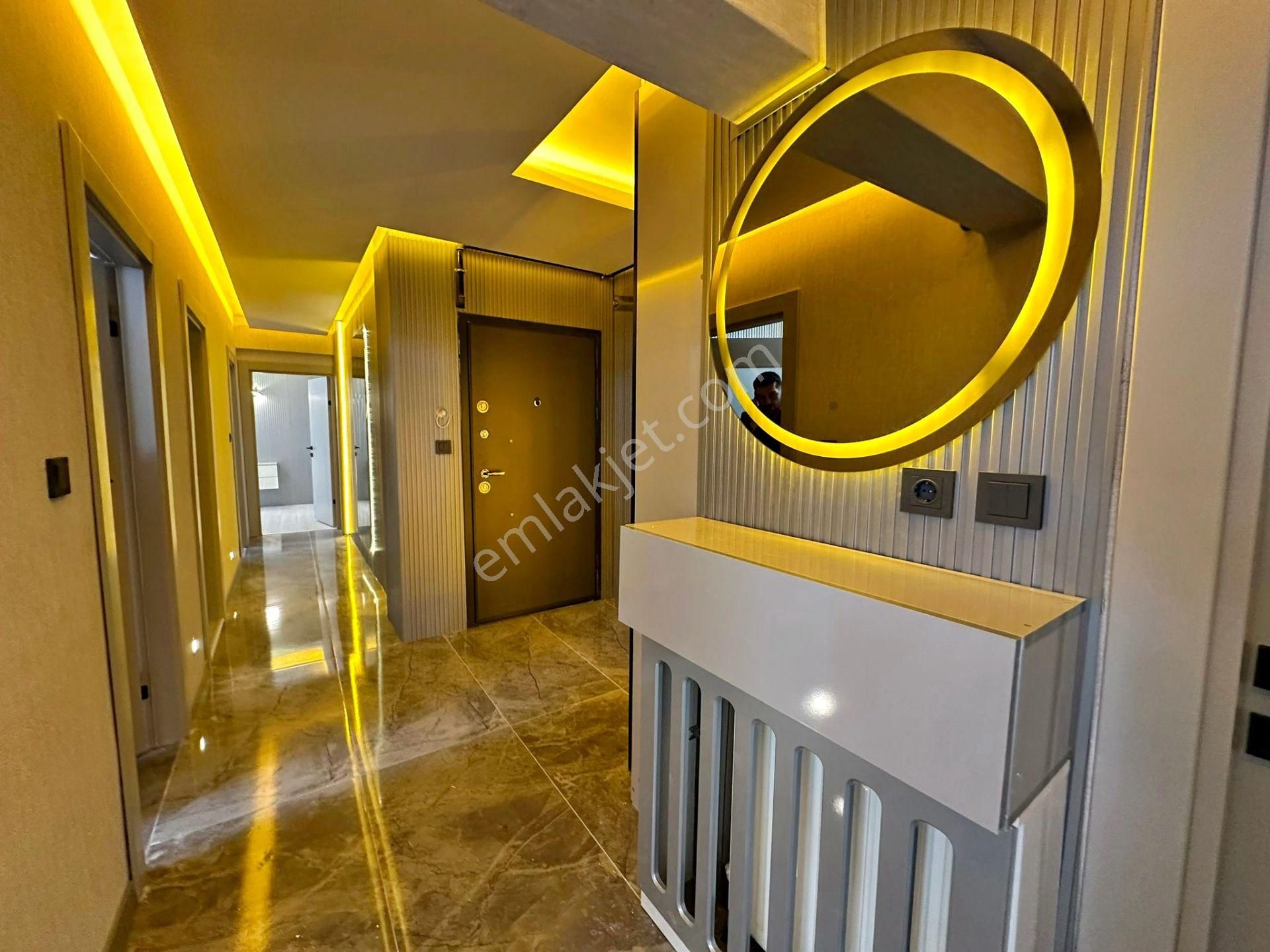 Relax'tan Ayvalı'da Ful Yapılı Ultra Lüx 1.katta 3+1 - Görsel 21