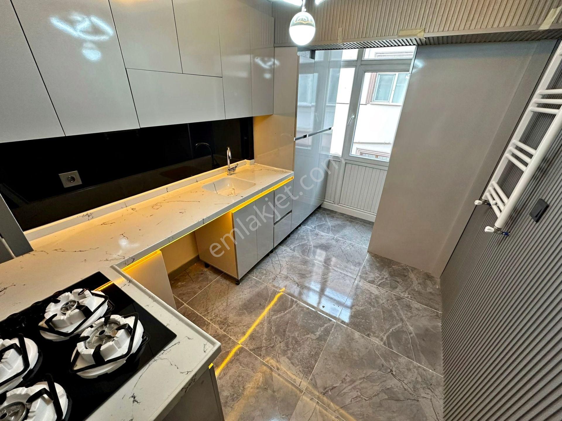 Relax'tan Ayvalı'da Ful Yapılı Ultra Lüx 1.katta 3+1 - Görsel 31