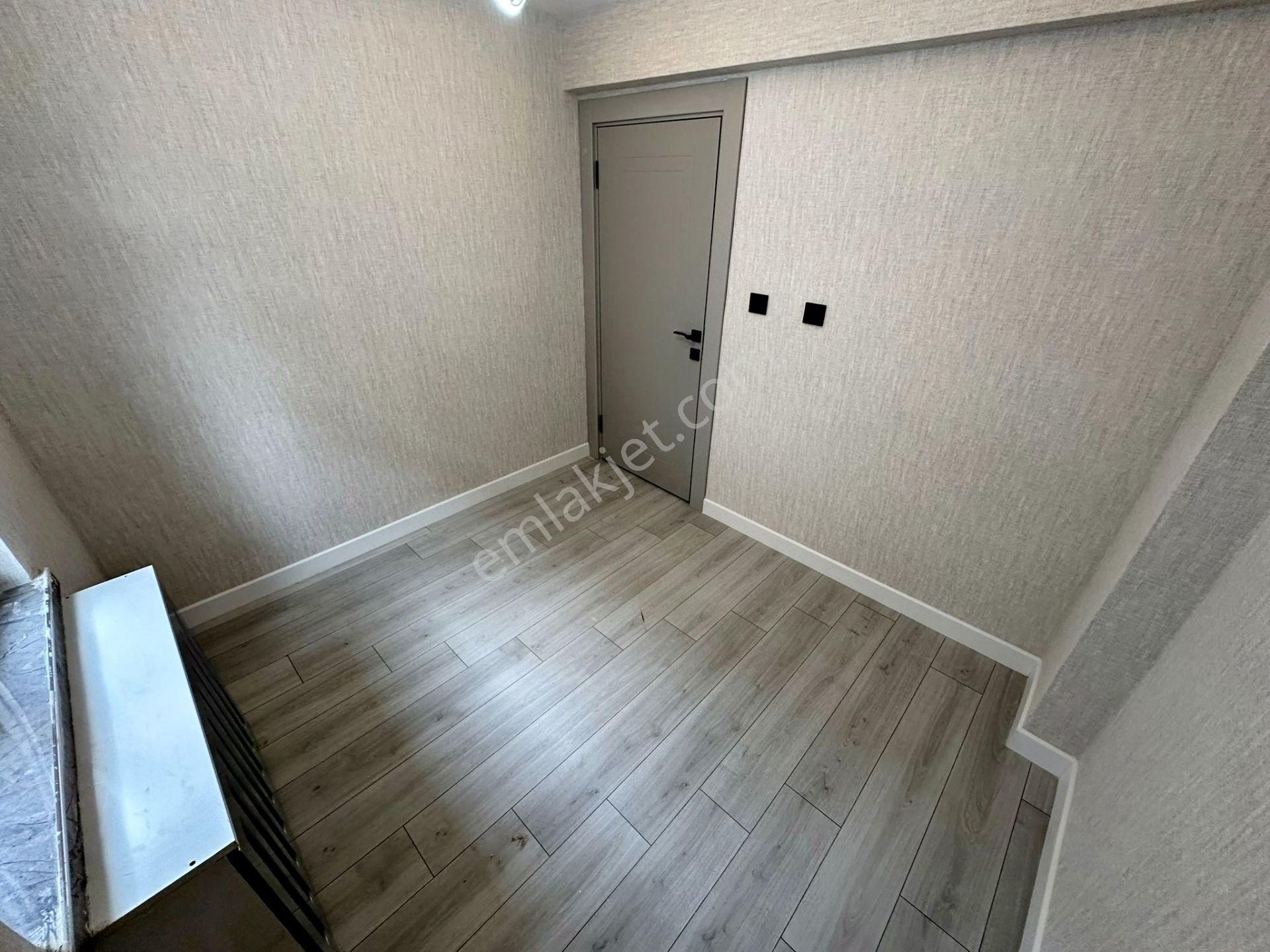 Relax'tan Ayvalı'da Ful Yapılı Ultra Lüx 1.katta 3+1 - Görsel 11