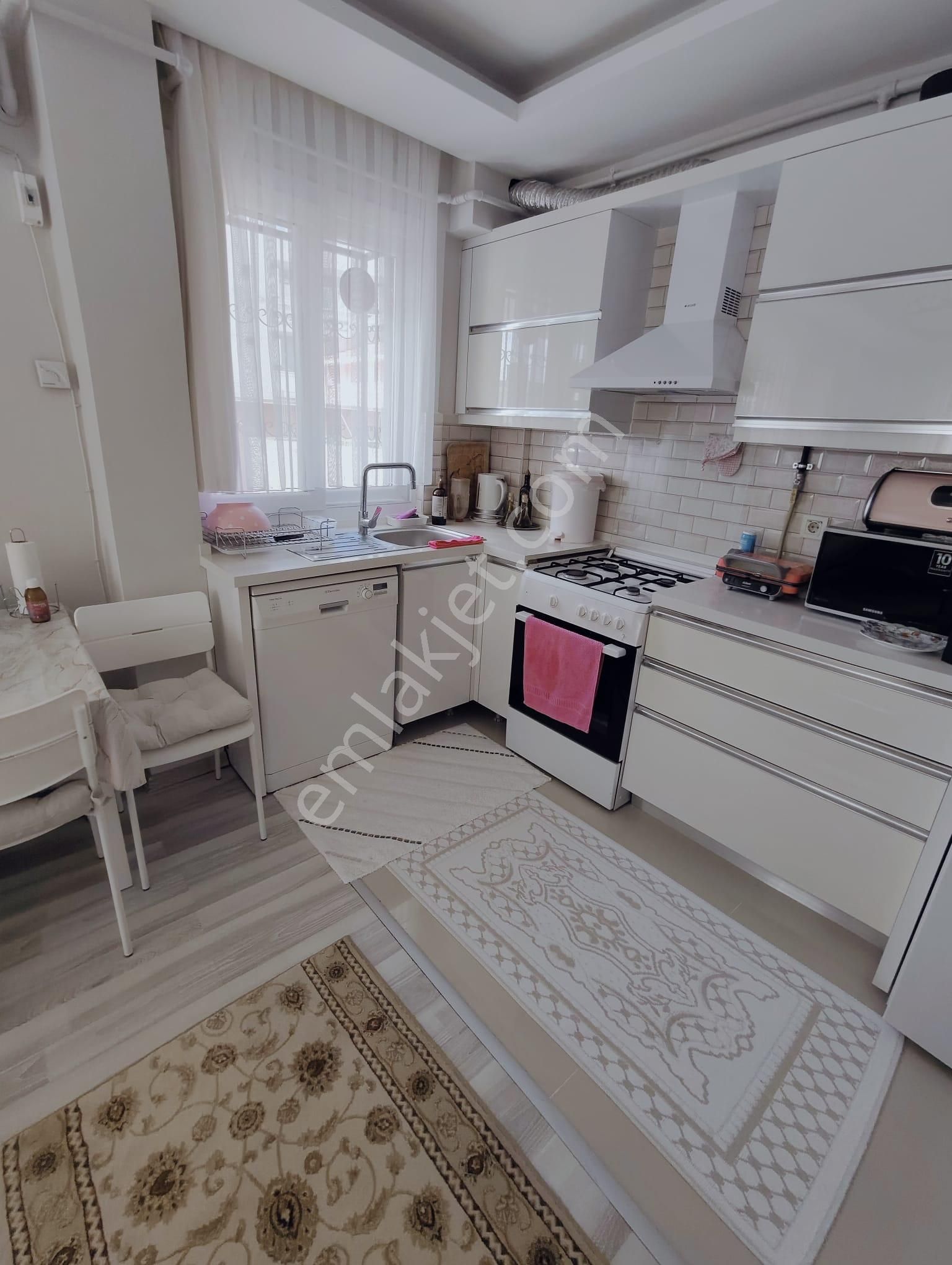Çiğli Maltepe Mahallesinde Avantajlı 2+1 Satılık Daire - Görsel 13