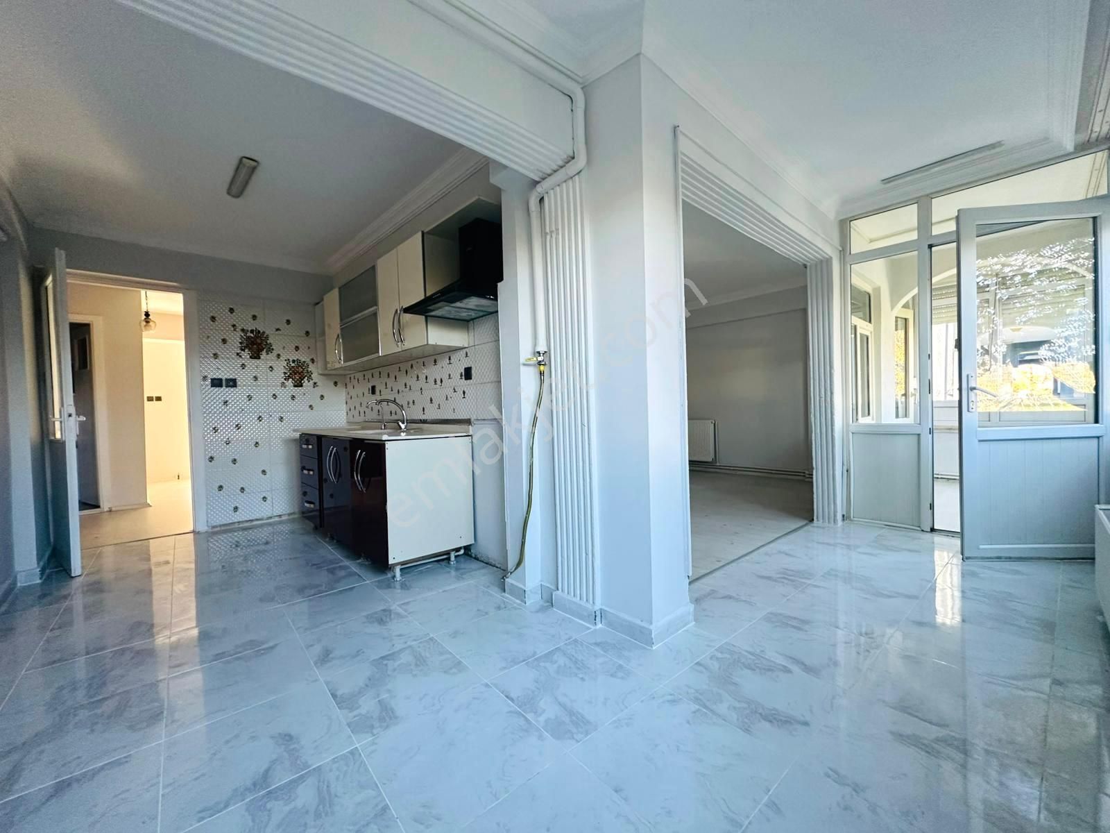 🏡referans'tan Altınkum'da Ön Cephe Ayrı Mutfak Doğalgazlı Masrafsız 3+1 Daire - Görsel 4