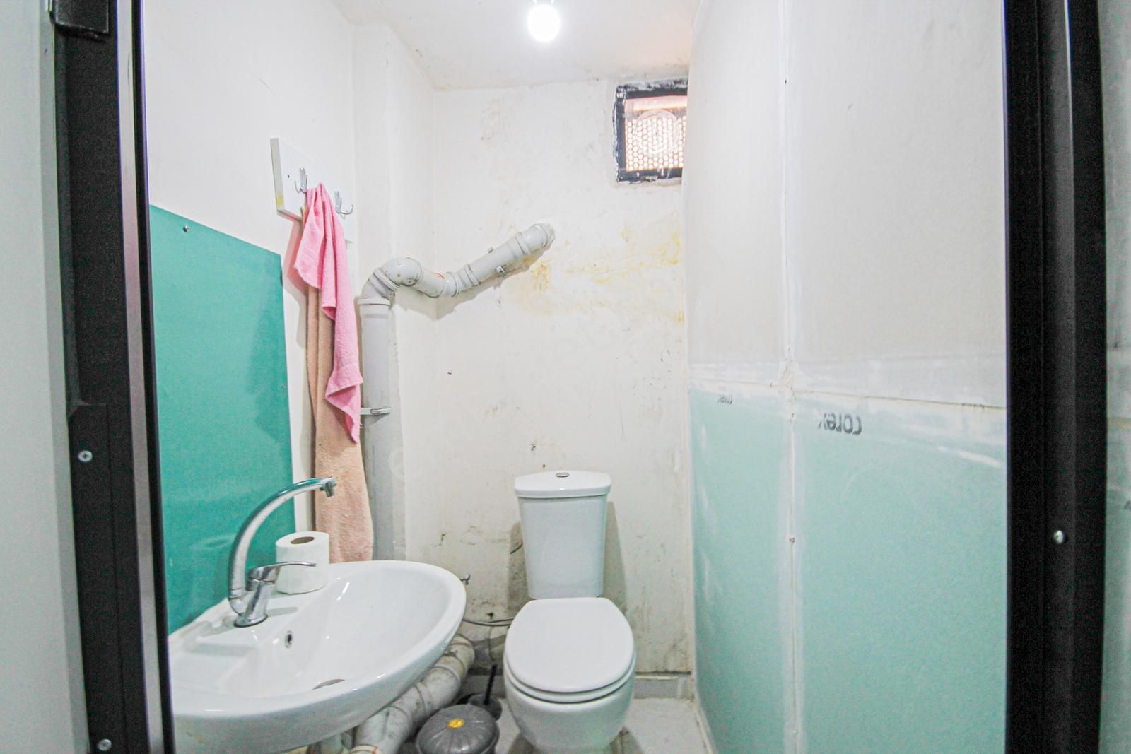 Siyavuşpaşa'da Cadde Üzeri 32m2 İki Katlı Yeni Bina Dükkan - Görsel 11