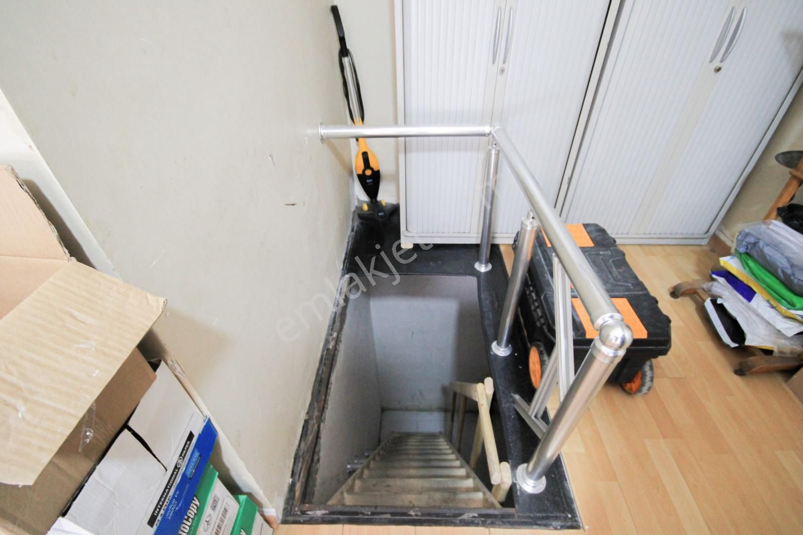 Siyavuşpaşa'da Cadde Üzeri 32m2 İki Katlı Yeni Bina Dükkan - Görsel 16