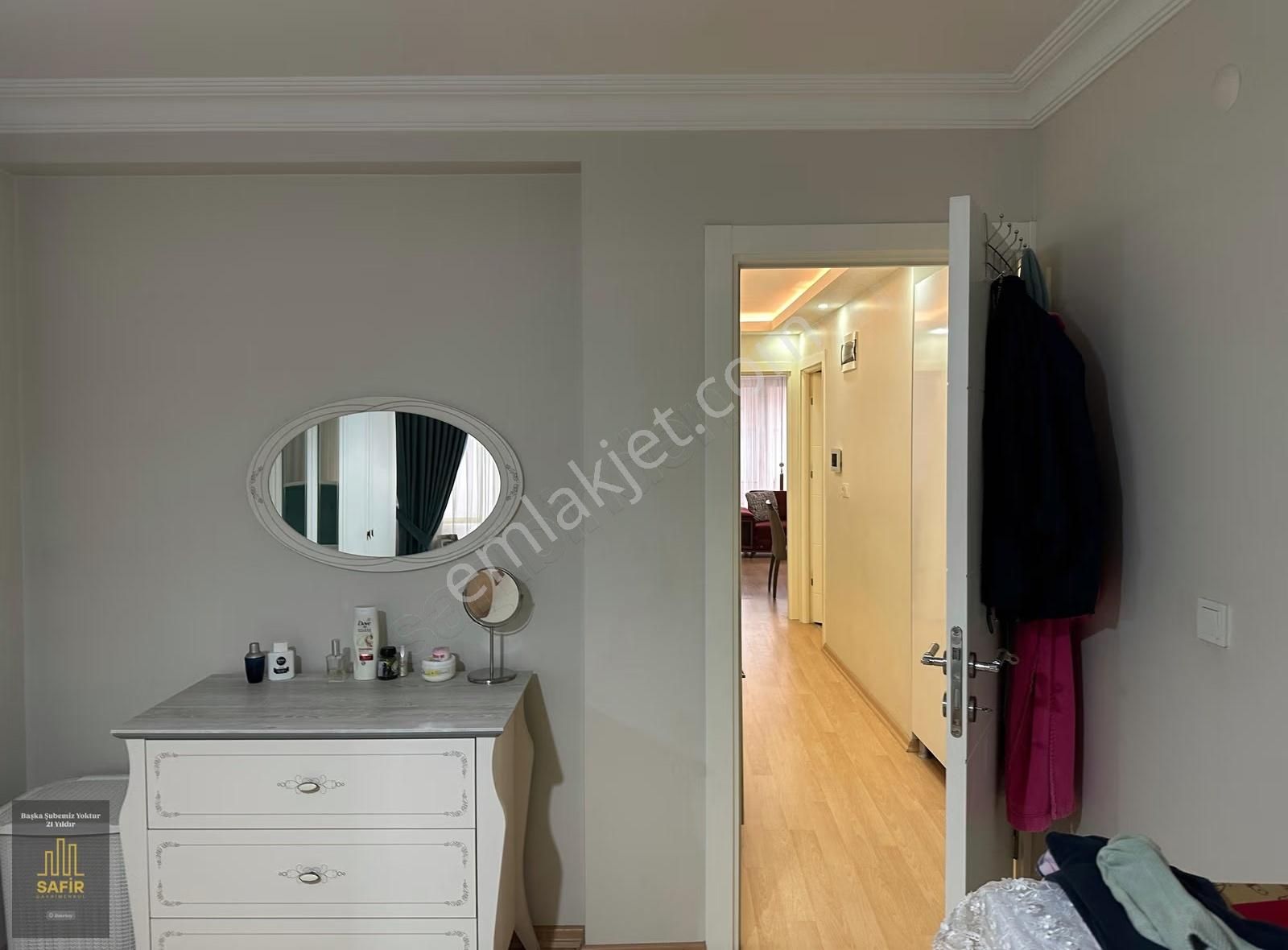 Bakırköy Merkezde Satılık 3+1 Kapalı Otoparklı Daire - Görsel 3