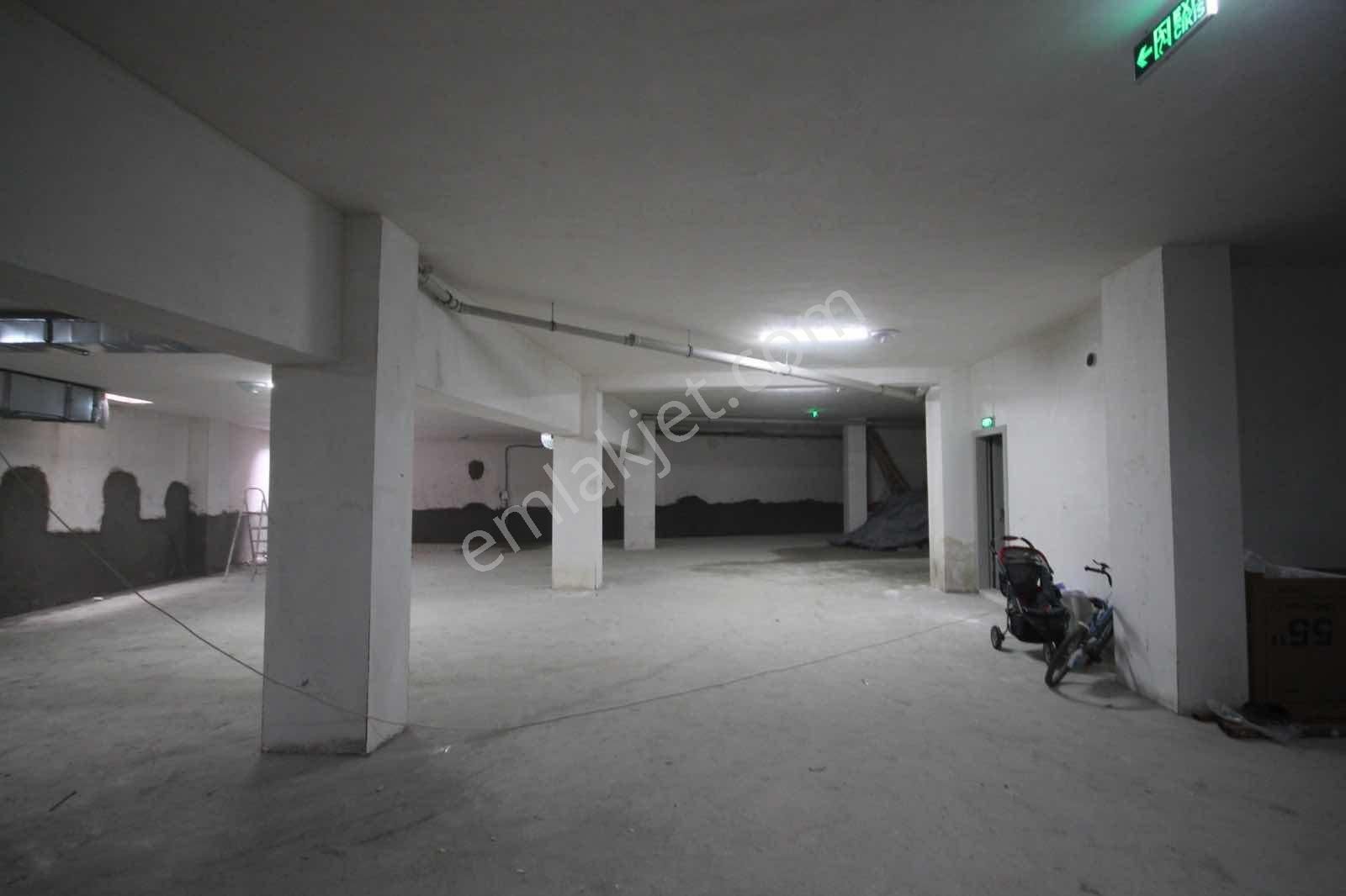 Bağcılar Güneşli'de Belediye Yakınında 2 Yıllık 4+2 Geniş Daire - Görsel 17