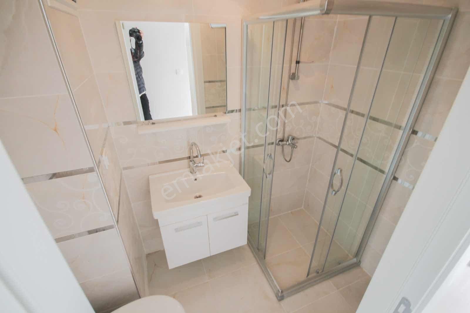 Bağcılar Güneşli'de Belediye Yakınında 2 Yıllık 4+2 Geniş Daire - Görsel 26