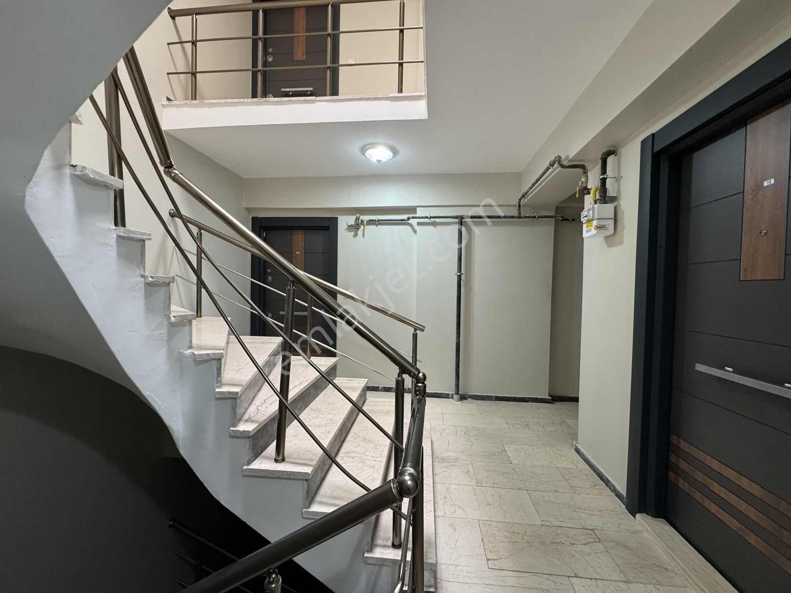 Tokgöz'den Çavuşpaşa Cadde Yakını Sıfır Otoparklı Dubleks Daire - Görsel 24