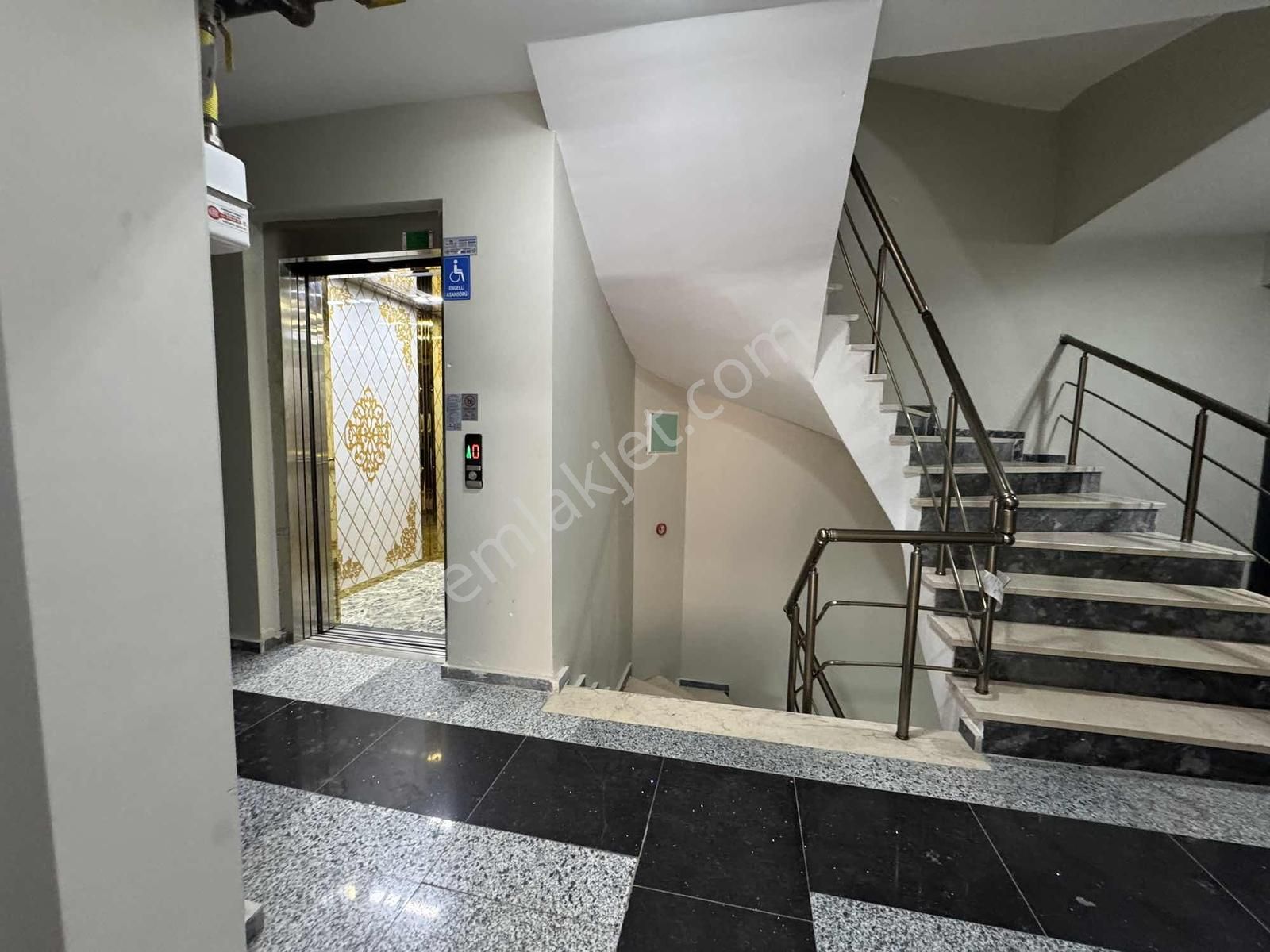 Tokgöz'den Çavuşpaşa Cadde Yakını Sıfır Otoparklı Dubleks Daire - Görsel 23