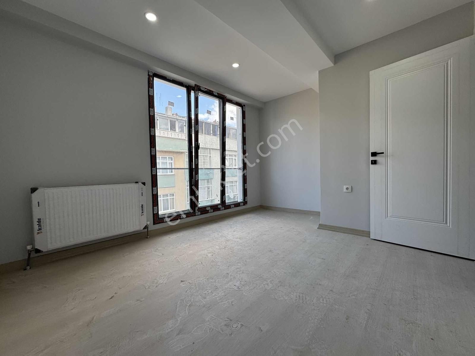 Tokgöz'den Çavuşpaşa Cadde Yakını Sıfır Otoparklı Dubleks Daire - Görsel 12