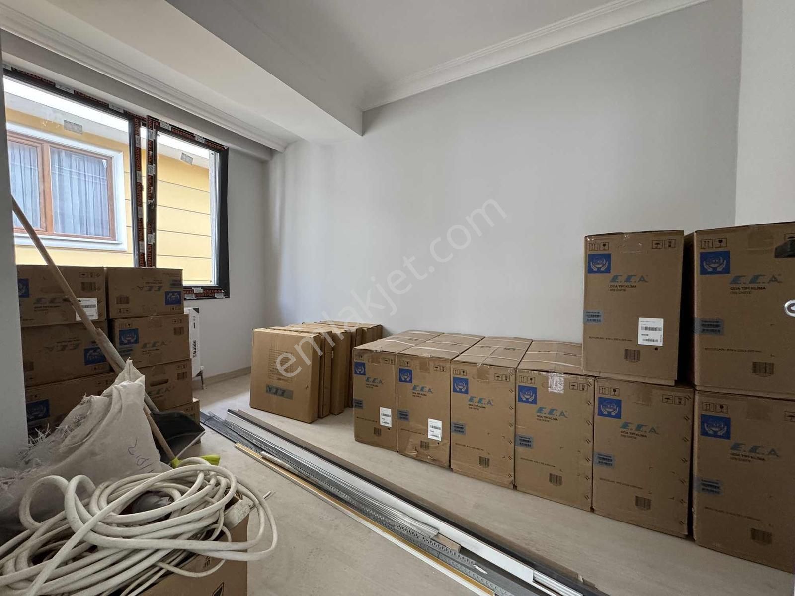 Tokgöz'den Çavuşpaşa Cadde Yakını Sıfır Otoparklı Dubleks Daire - Görsel 13