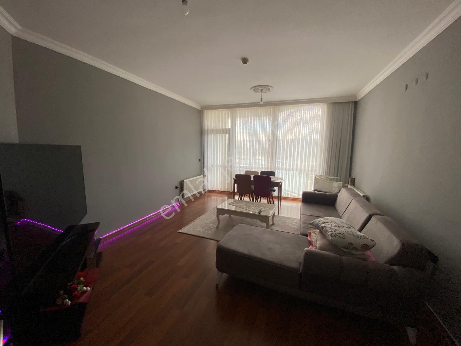 Bilgen Vatan'dan Kuzey Ankara Toki'de 4. Etap'ta Manzaralı Üst Kat Kiracılı Satılık Daire - Görsel 9