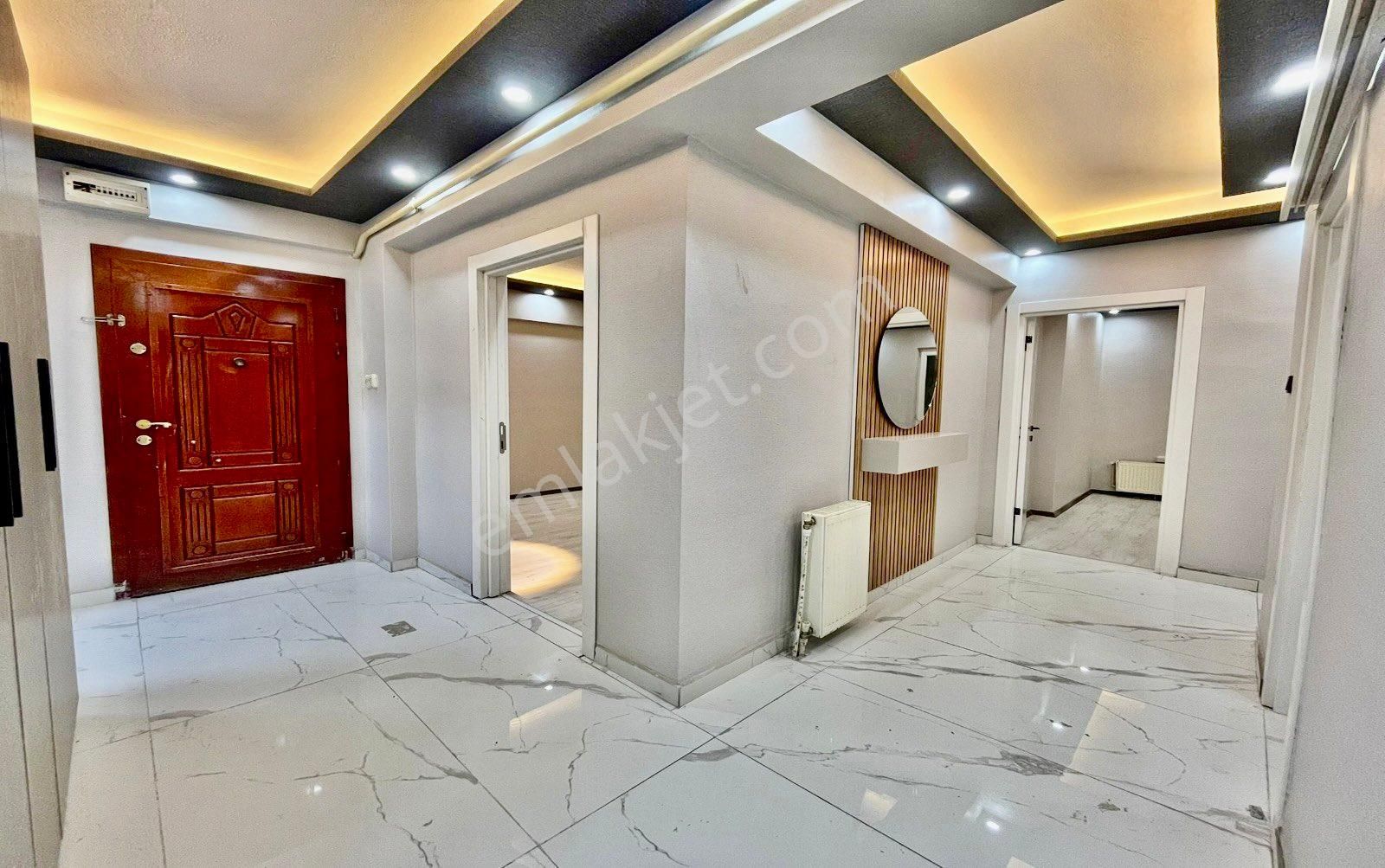 Bademlik Cadde Dibi 3+1 Ultra Lux Yapı'lı 1. Katta Ön Cephe Acil - Görsel 20