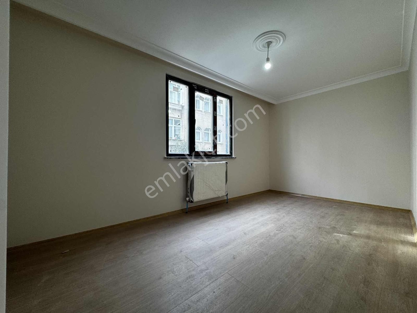 Merkezi Konum'da Sıfır Bina'da 2+1 95m2 Arakat Geniş Daire - Görsel 11