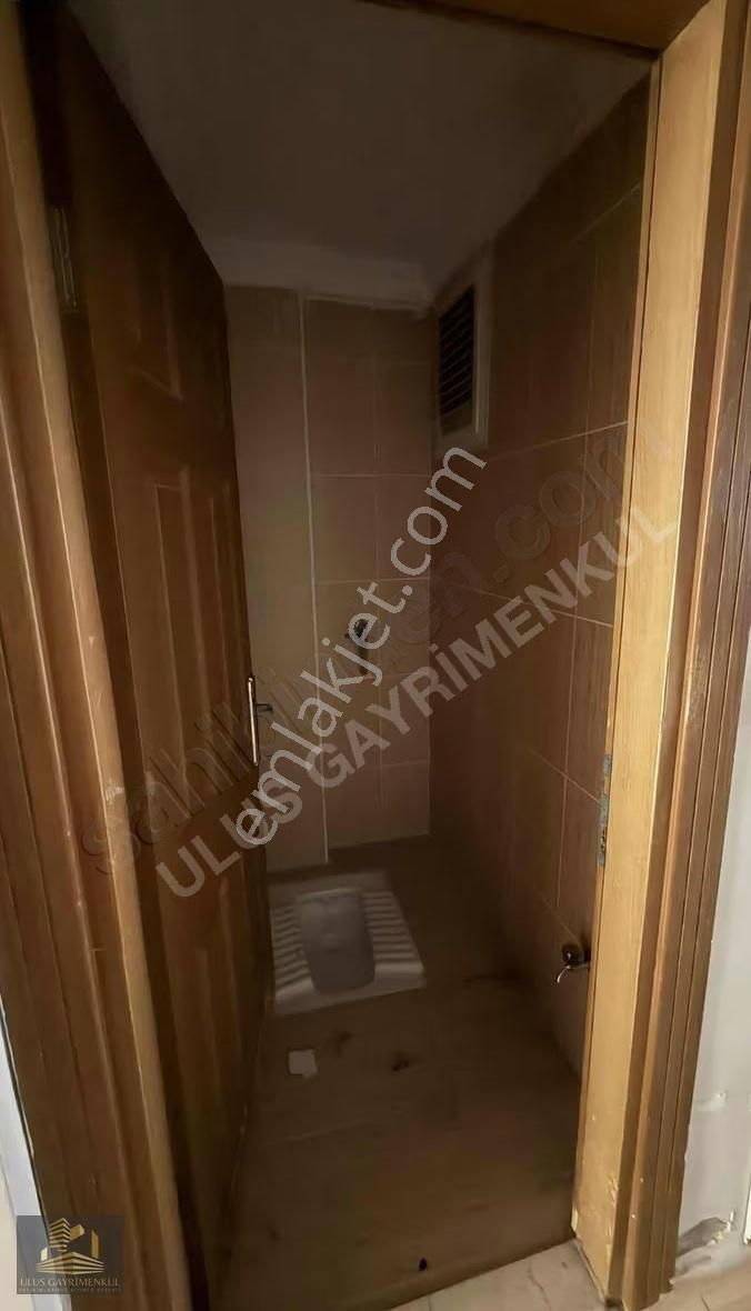 Ulus'tan T.reis De Cadde Üzeri 2+1 85 M2 Krediye Uygun - Görsel 3