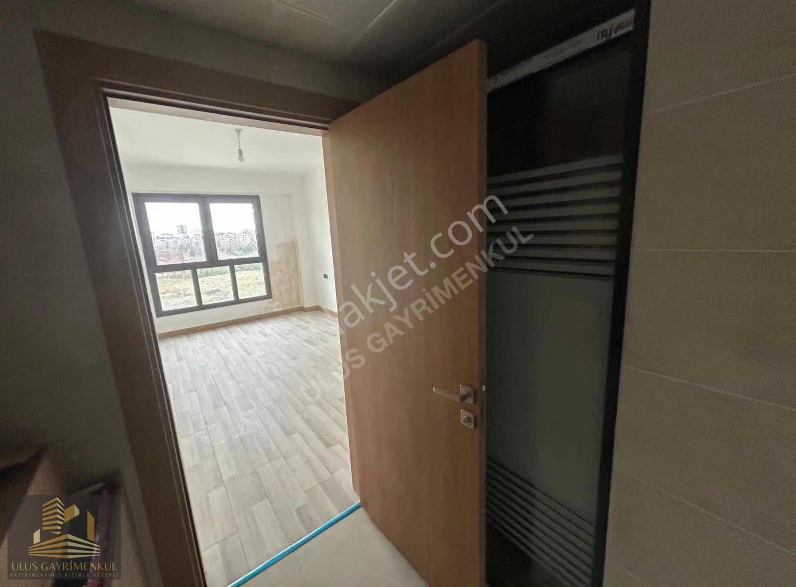 Ulus'tan 3.etap Adapark Manzaralı 3.kat 2+1 96m2 Satılık Daire - Görsel 11