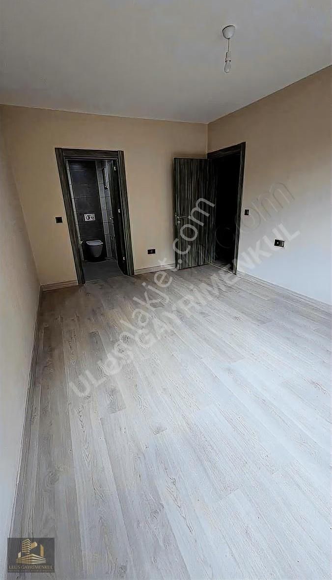 Ulus'tan Millet Bahçesi İle Adapark Arası 110 M2 3+1 Daire - Görsel 15