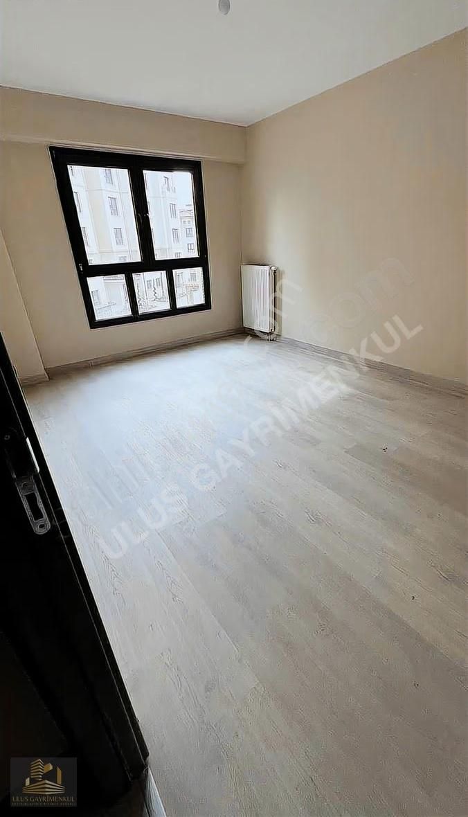 Ulus'tan Millet Bahçesi İle Adapark Arası 110 M2 3+1 Daire - Görsel 13