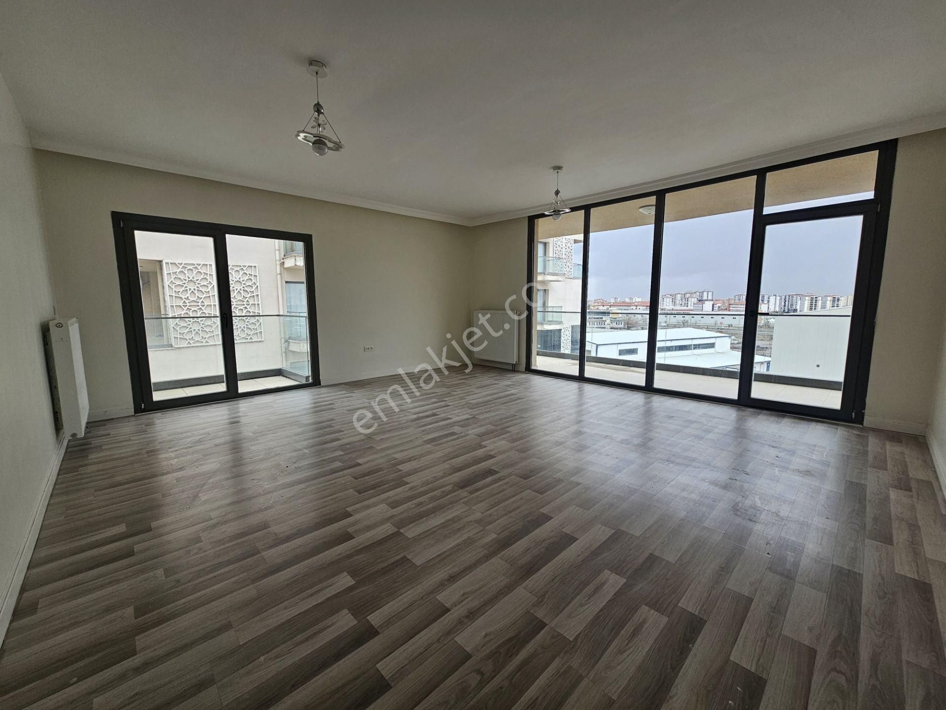 Winstown Avm Karşısı Maliye Konutlarında 3+1 Satılık Daire - Görsel 5