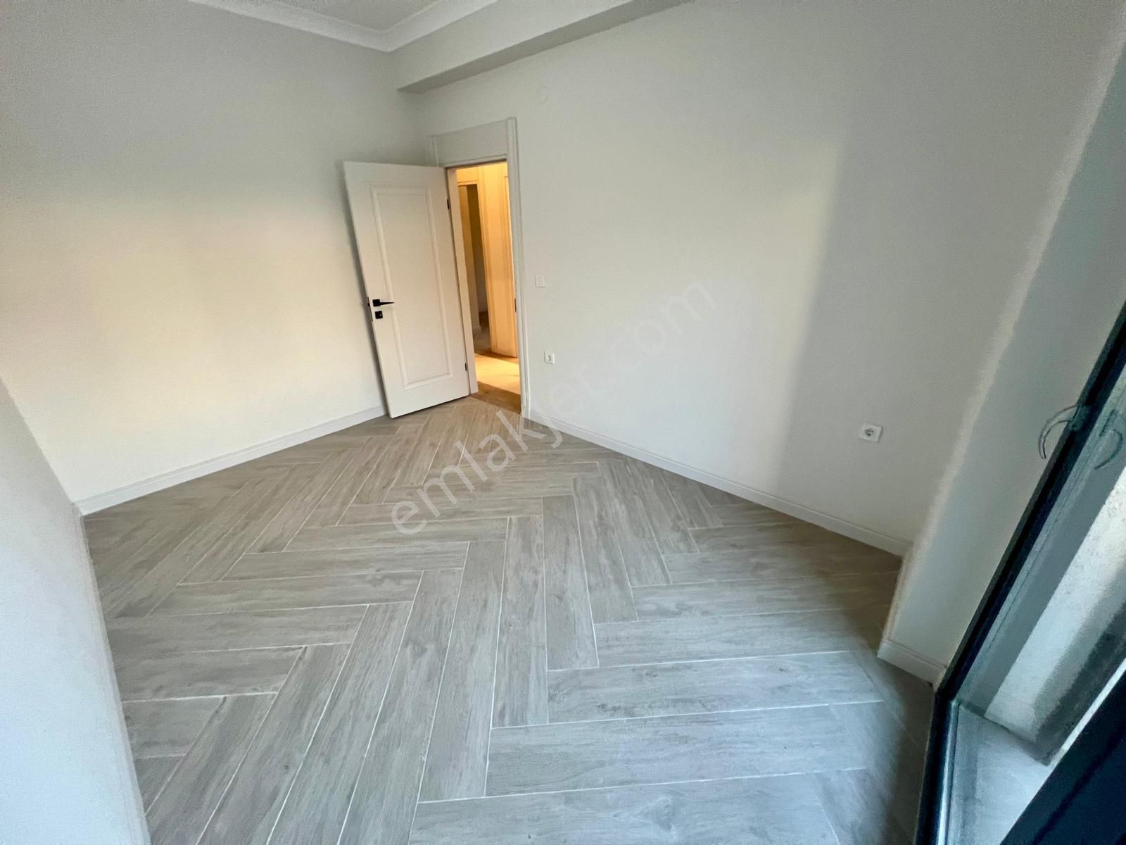 Aras Emlaktan Altınoluk Yağcılarda Lüks 2+1 Ön Cephe Daire - Görsel 16