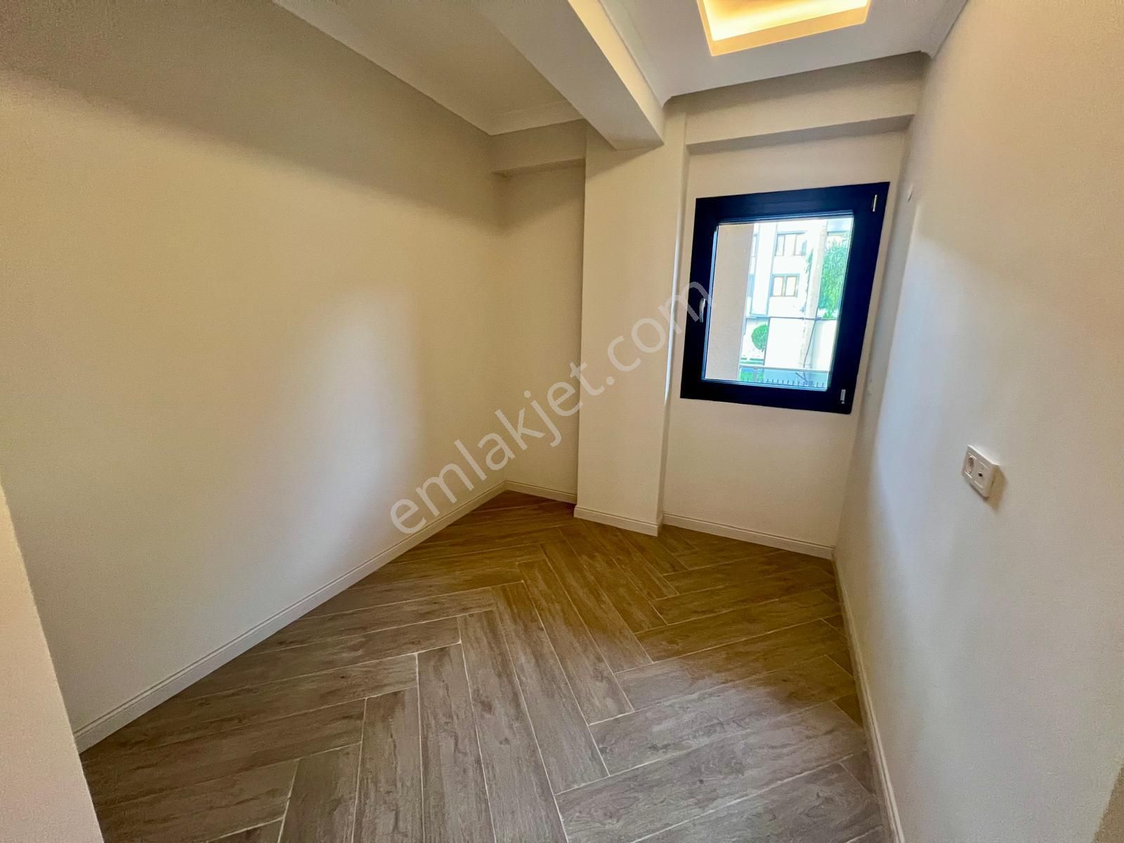 Aras Emlaktan Altınoluk Yağcılarda Lüks 2+1 Ön Cephe Daire - Görsel 10