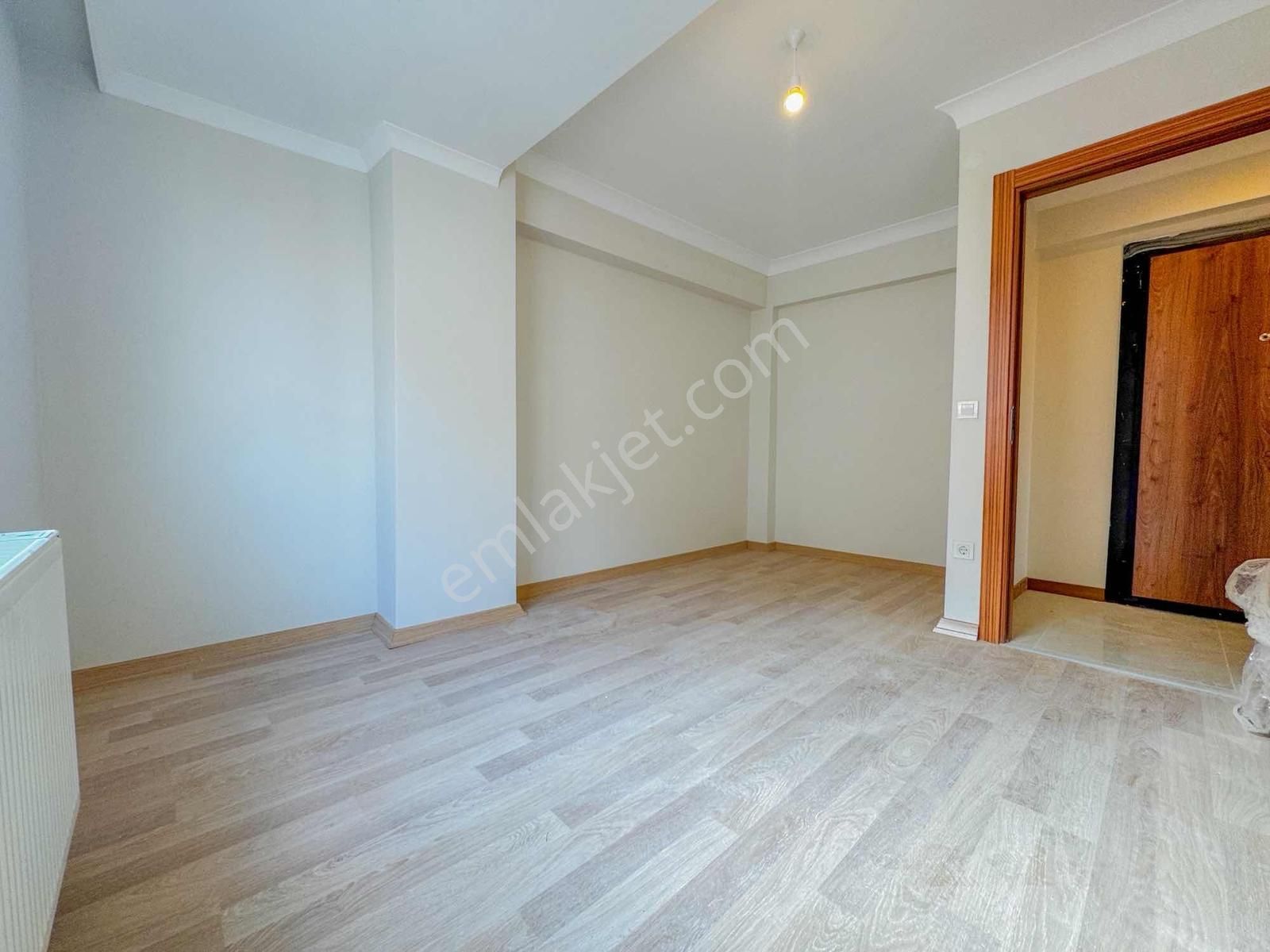 Tokgöz'den Ferit Selim Paşa Caddesi Üzerin'de 4.kat 2+1 Daire - Görsel 22