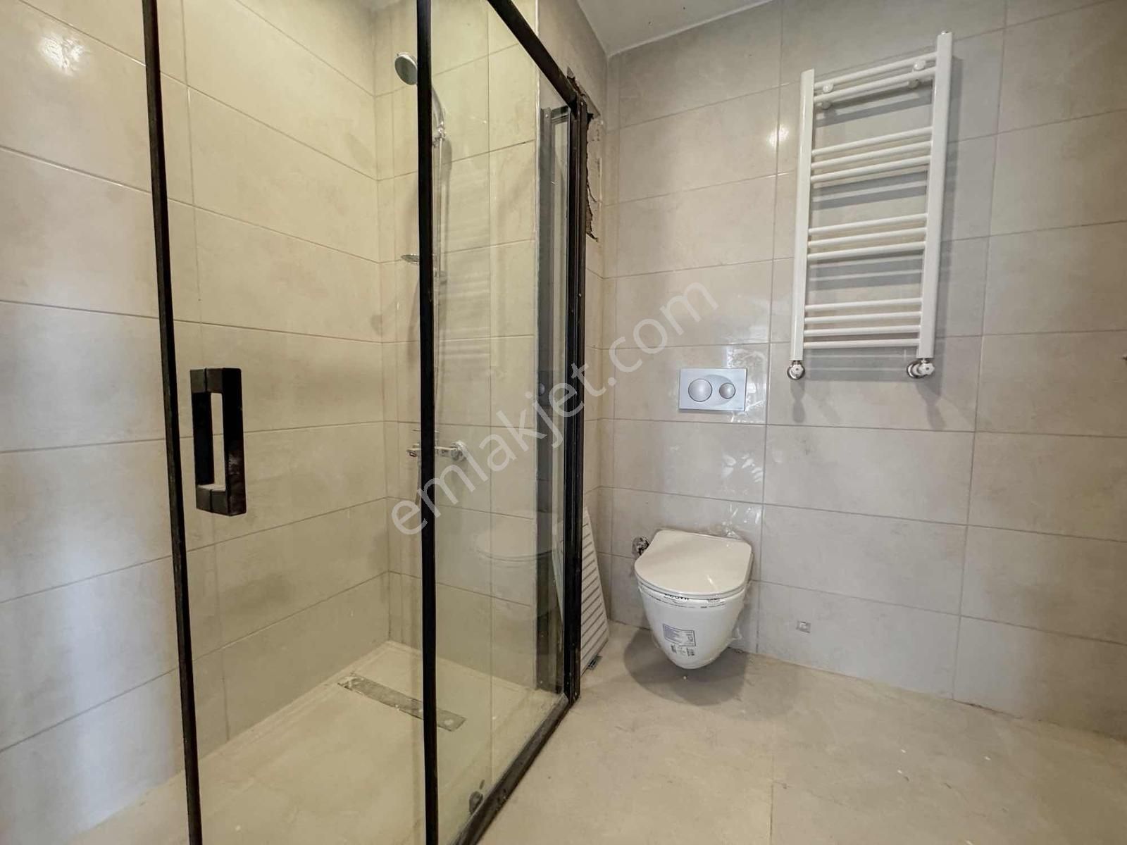 Tokgöz'den Ferit Selim Paşa Caddesi Üzerin'de 4.kat 2+1 Daire - Görsel 8