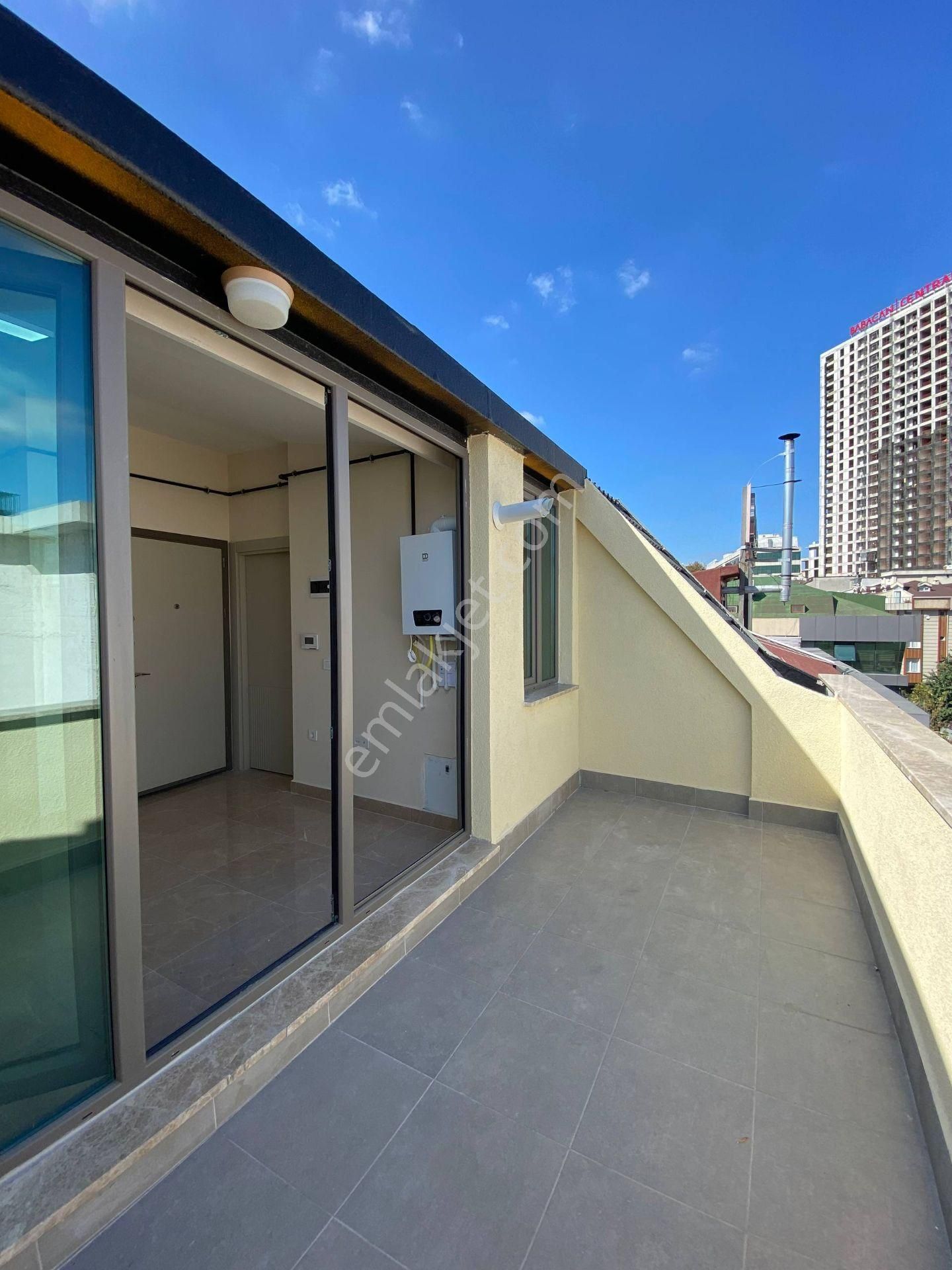 Beylikdüzü Yakuplu Mahallesi 1+1 70 M2 Kiralık Boş Sıfır Daireler Metrobüse 30 Saniye Yürüme Mesafes - Görsel 9