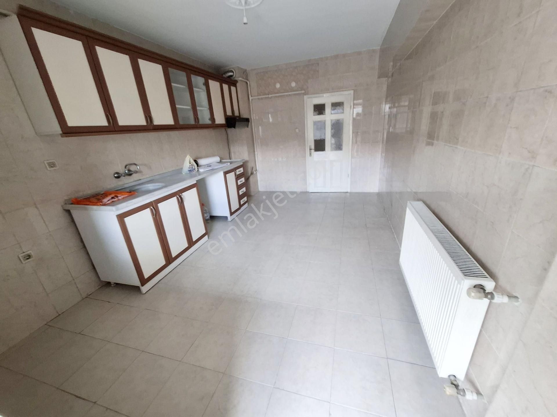 Etlik Lisesi Yakını Cadde Üstü 3+1 Bağımsız 130 M2 Çift Banyo Ortakat - Görsel 4