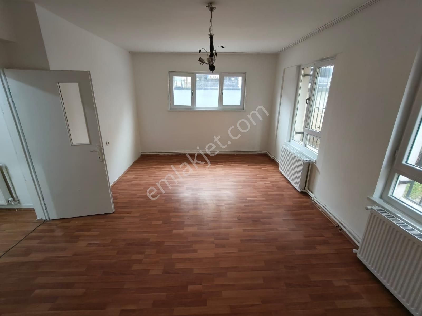 Köşk Mahallesinde 2+1 Bağımsız Uygun Fiyatlı Satılık - Görsel 2