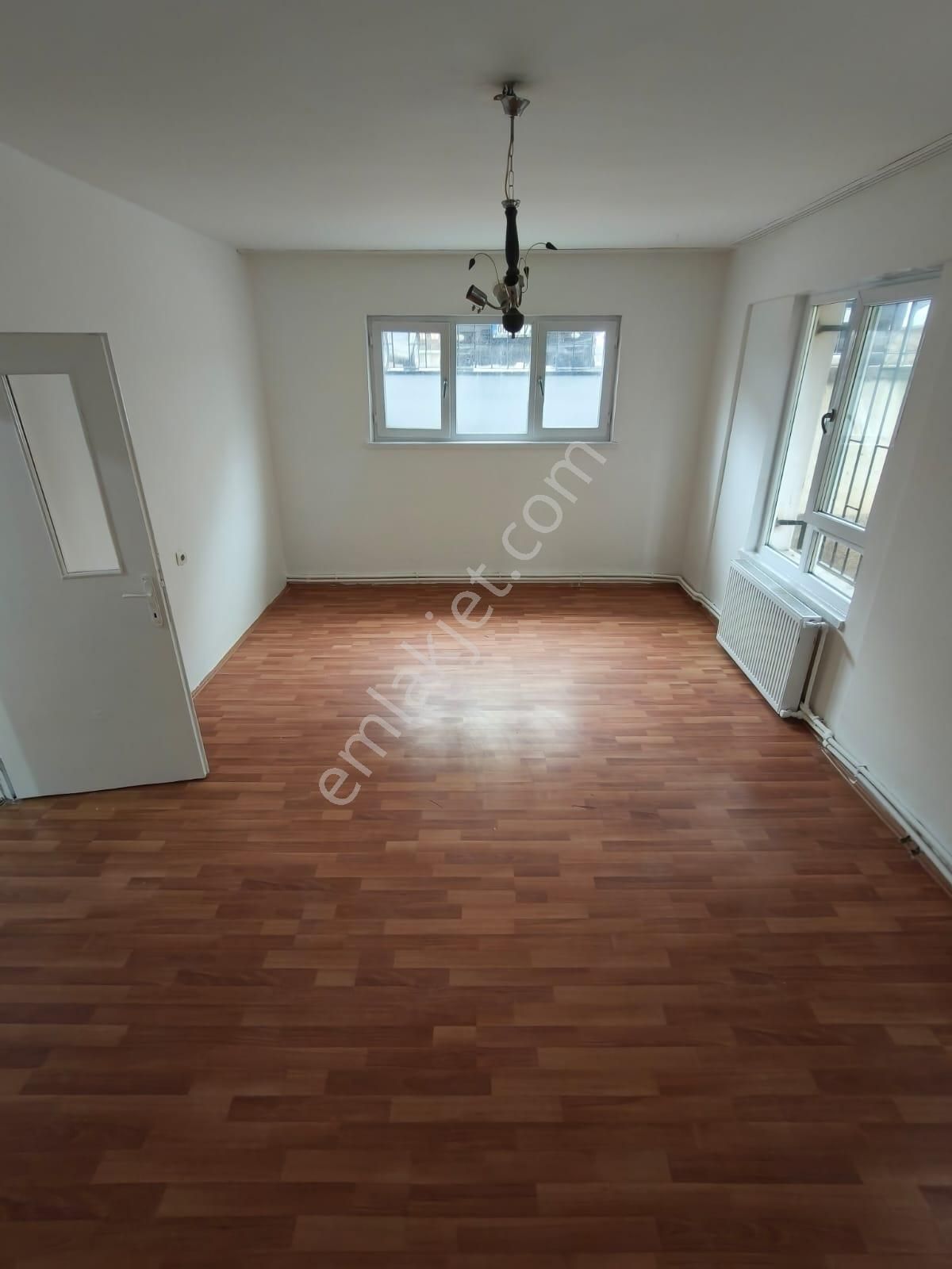 Köşk Mahallesinde 2+1 Bağımsız Uygun Fiyatlı Satılık - Görsel 4