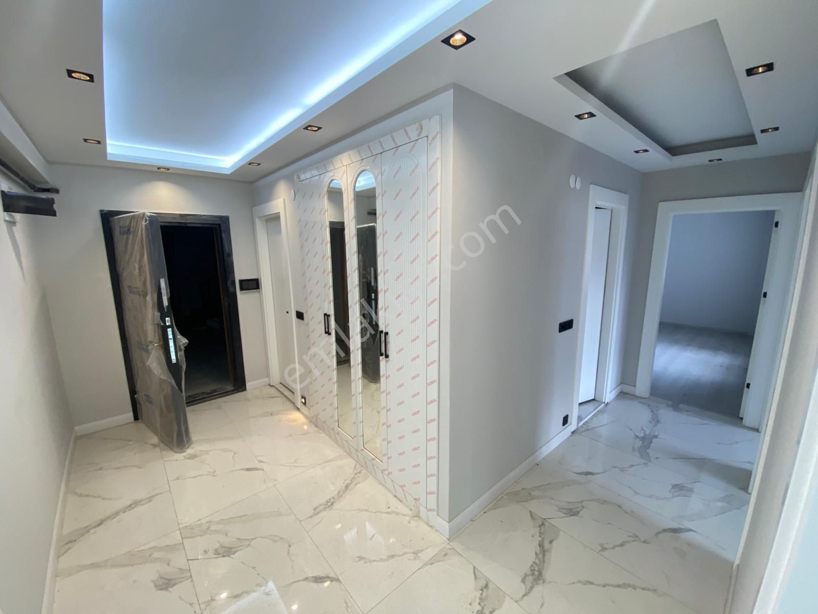 Furkan Emlaktan Karasamsun Mah 3+1 165m2 1.kat Lüx Yapım Krediye Uygun Sıfır Fırsat Daire - Görsel 7