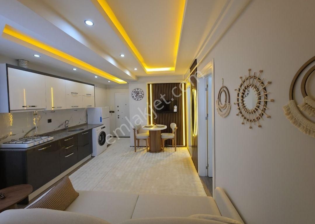 Akkonak'ta Lozan Caddesi Yanı 1+1 Arakat Fırsat Suıt Daire - Görsel 5