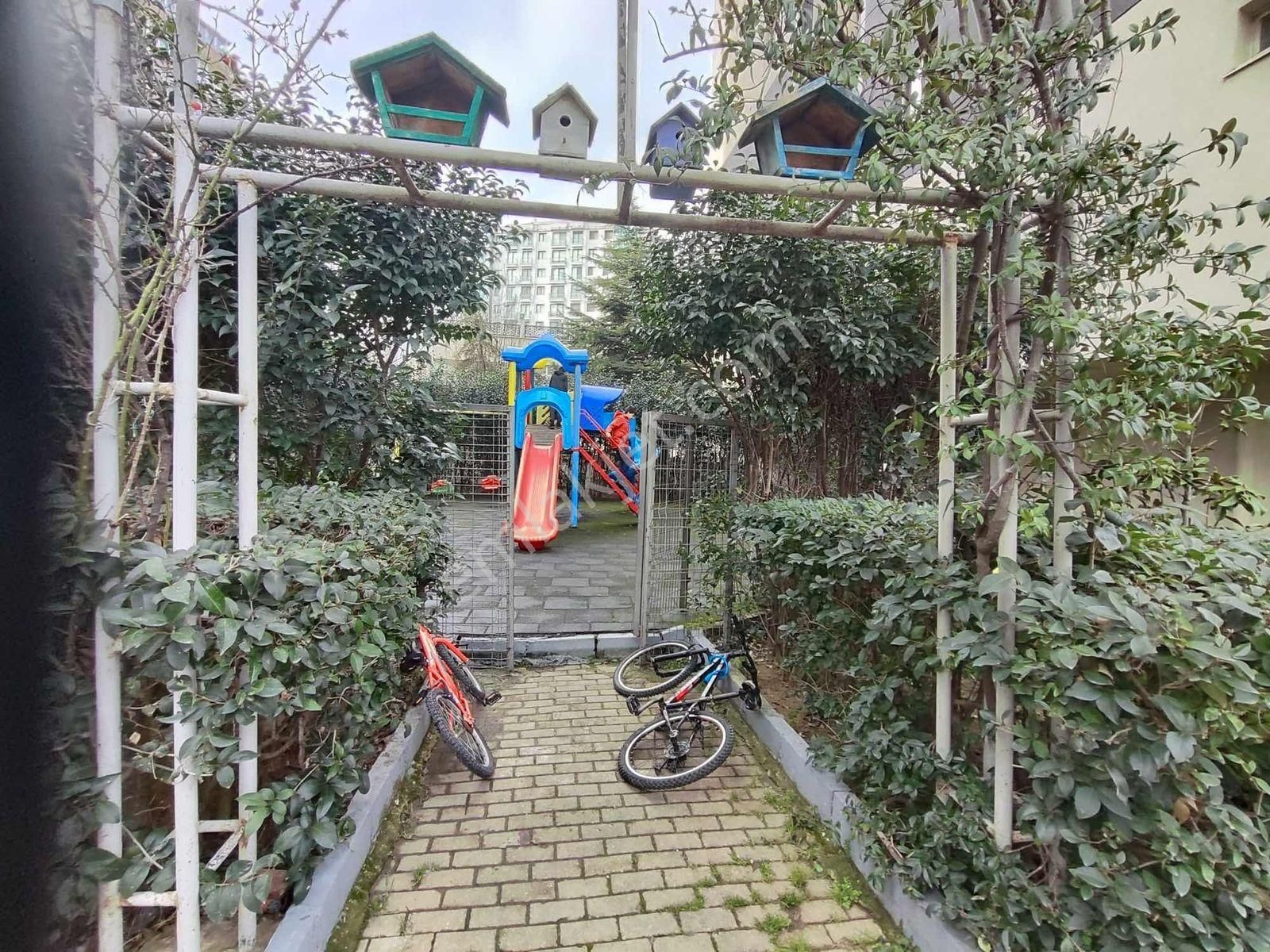 Ekşioğlu Akkent Sitesinde 5+1 Fırsat 250 Metrekare Dubleks - Görsel 14