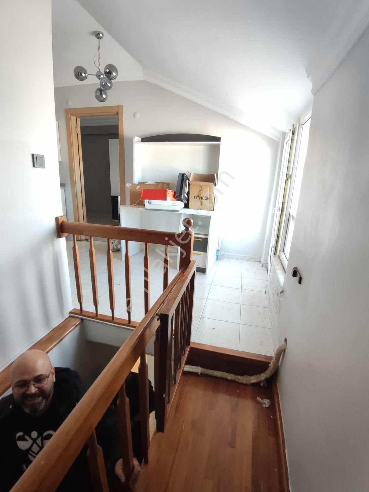 Ekşioğlu Akkent Sitesinde 5+1 Fırsat 250 Metrekare Dubleks - Görsel 10