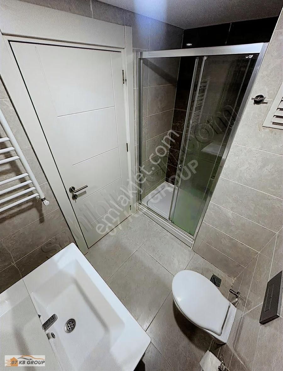 Sur Yapıda 3+1 Eşyasız Ebeveyn Banyolu Kiralık Daire - Görsel 20