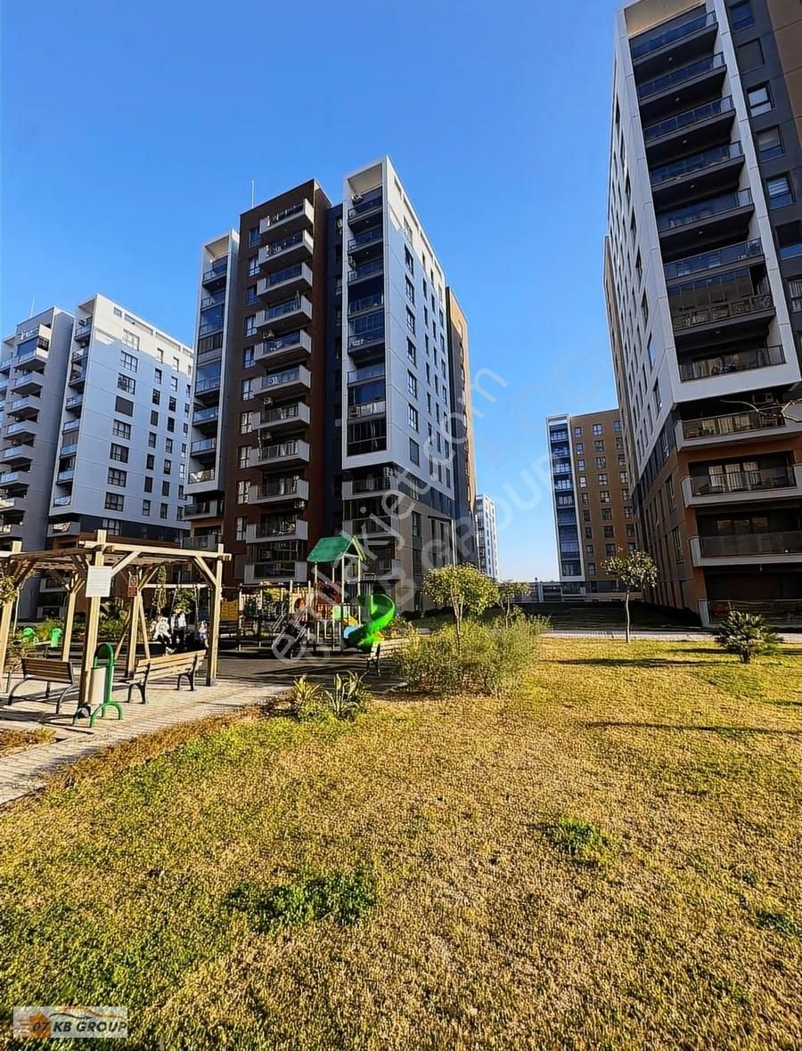 Sur Yapıda 3+1 Eşyasız Ebeveyn Banyolu Kiralık Daire - Görsel 23