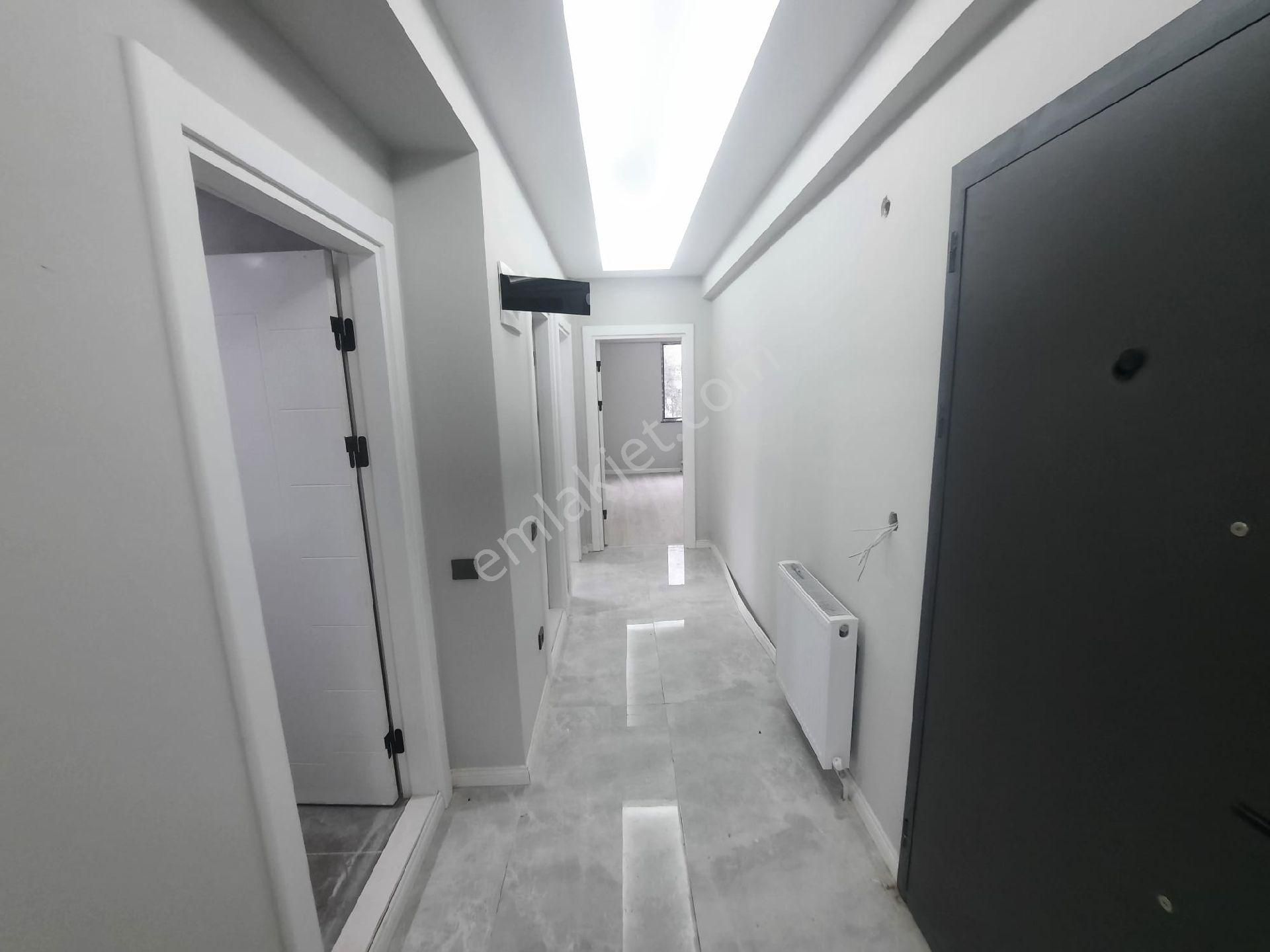 Furkan Emlak'tan Kalkancı Mevkisinde 2+0 100m2 Yüksek Giriş Sıfır Daire - Görsel 5