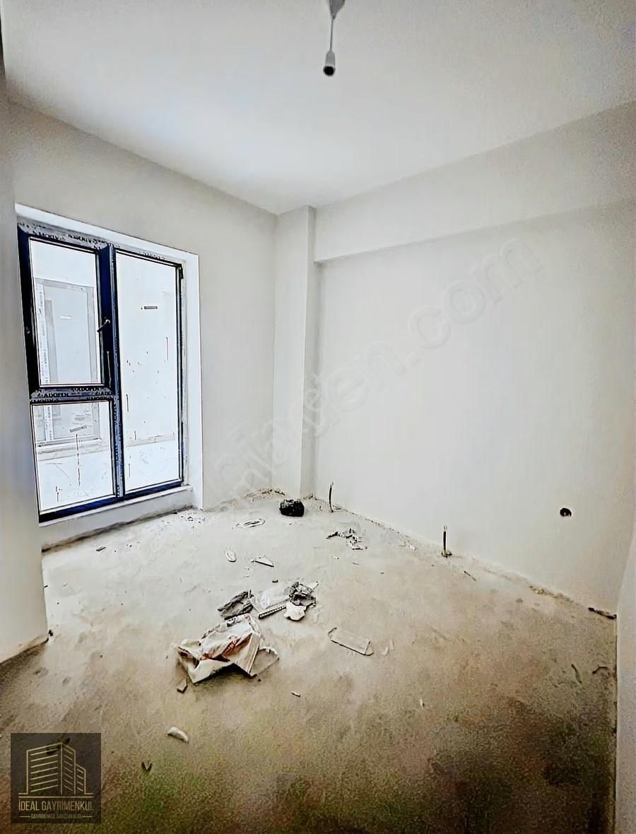 Çanakkale Yeni Kordona Yakın Ayrı Mutfak Sıfır 2+1 Daire - Görsel 19