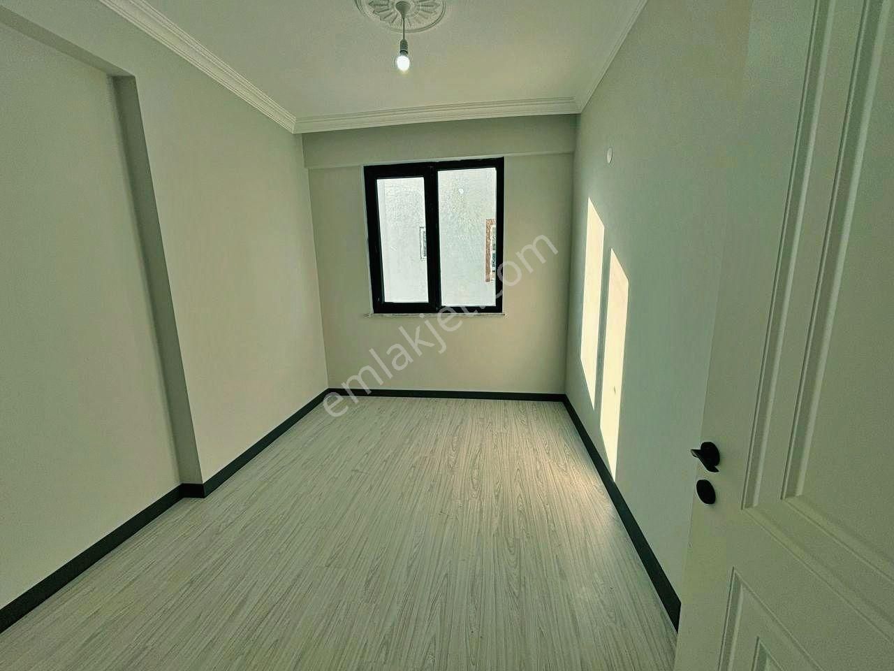 Uytundan Burhaniye Badem Alanında Doğalgazlı Arakat 2+1 Daire - Görsel 13