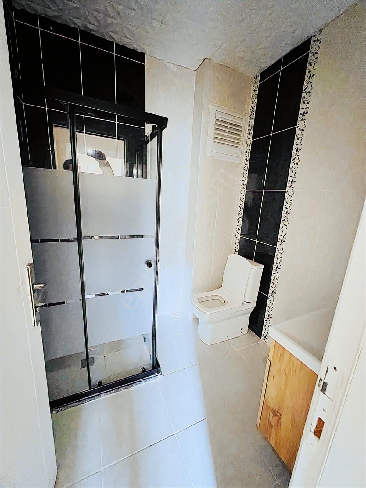 İstanbul Sancaktepe Mevlana Mah Satılık 2+1 İskanli Daire 90 M2 - Görsel 9