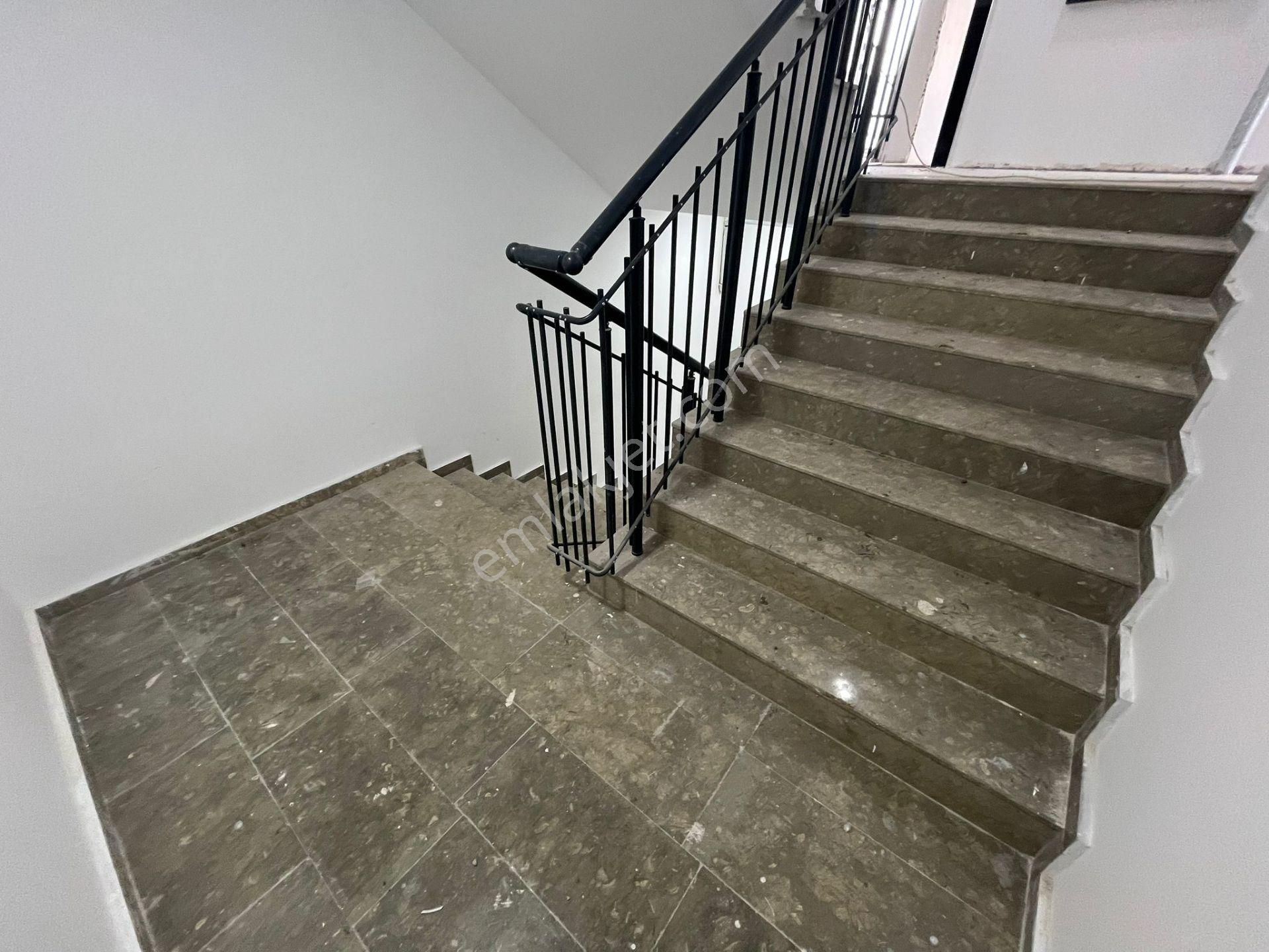 Saraycık Mah'de Sıfır 1+1 2.ara Kat Çift Asansörlü Satılık Köşe Daire - Görsel 2