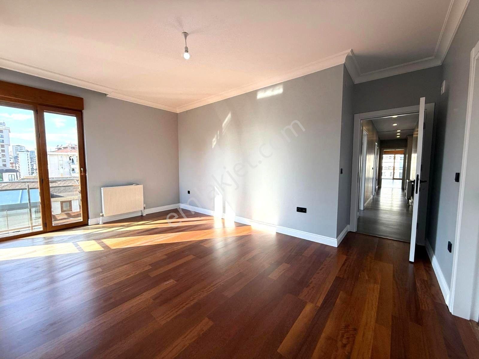 Oben'den Bağdat Cad. Yakın Asansörlü Otoparklı 3+1 130 M² Net - Görsel 18