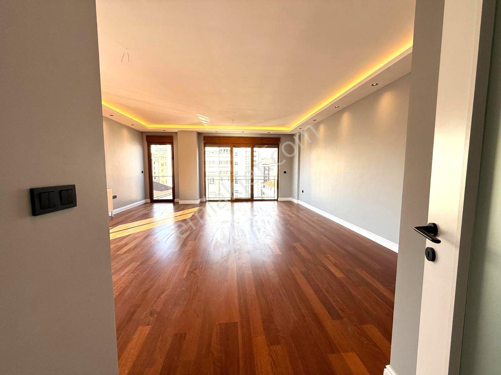 Oben'den Bağdat Cad. Yakın Asansörlü Otoparklı 3+1 130 M² Net - Görsel 7