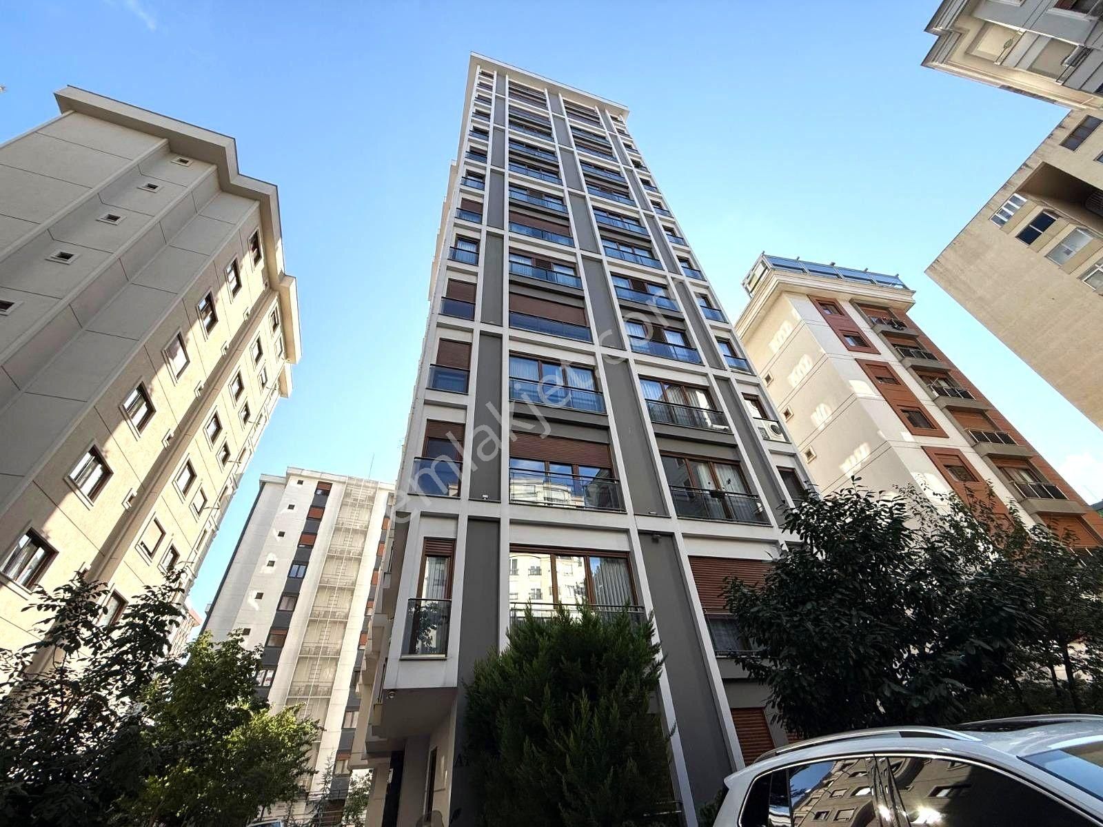 Oben'den Bağdat Cad. Yakın Asansörlü Otoparklı 3+1 130 M² Net