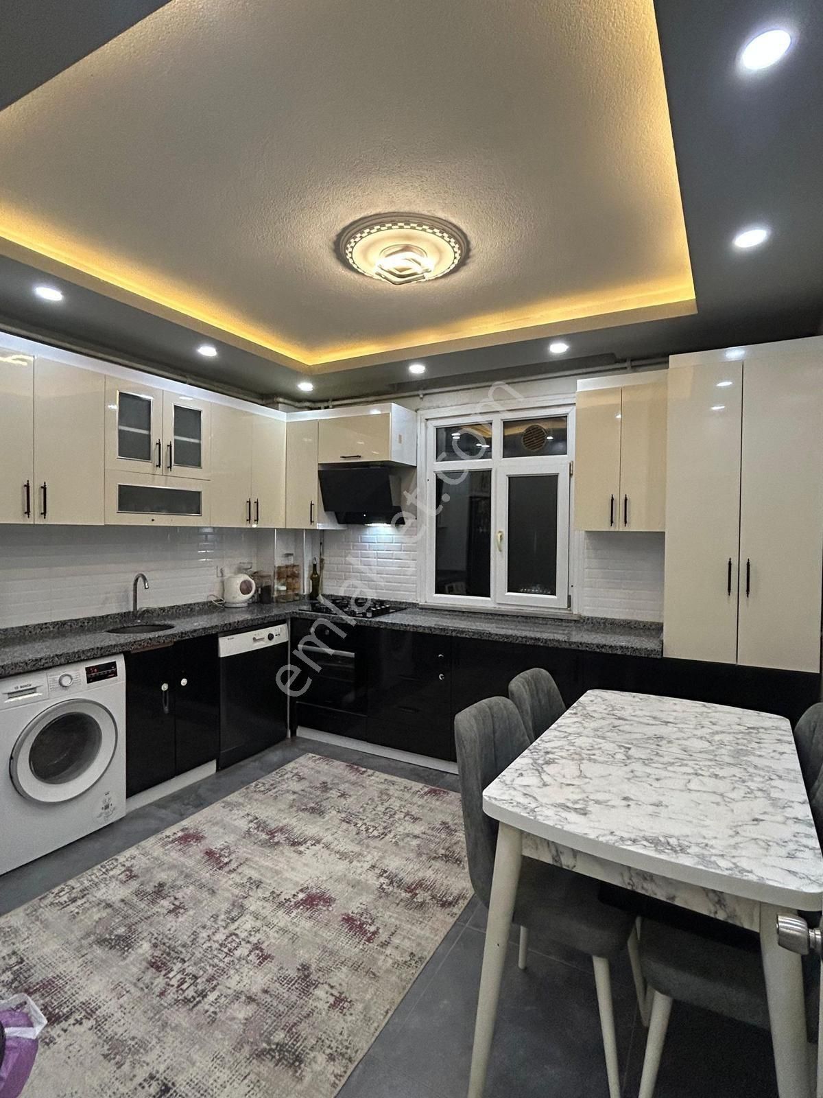 İstanbul Sancaktepe Yunusemre Mah Satılık 2+1 Giriş Daire 120 M2 - Görsel 2