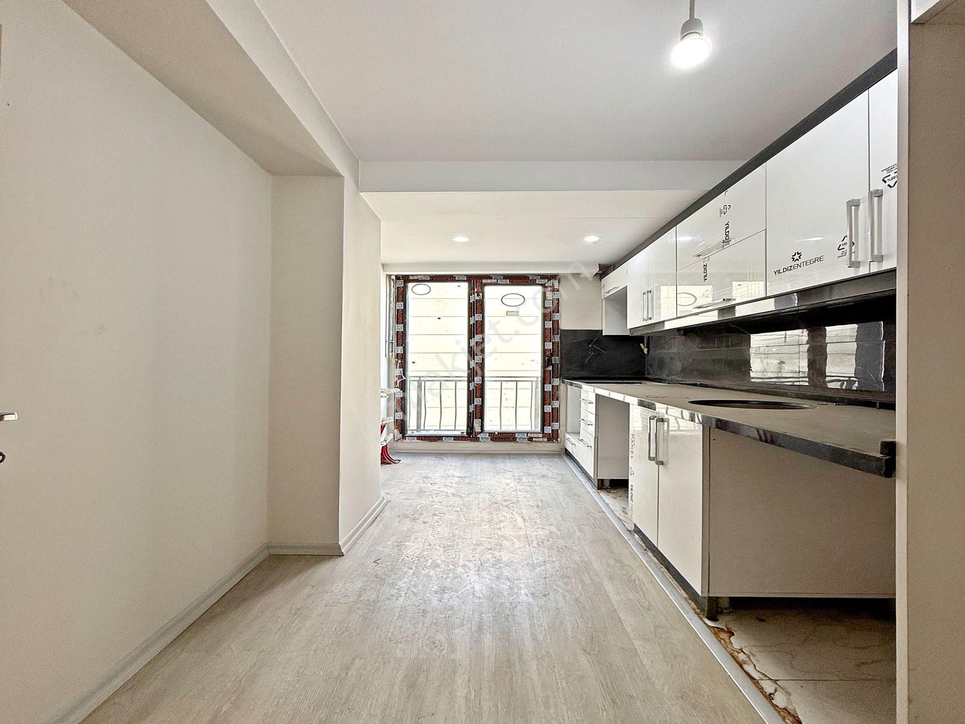 Tem Otoyolunun Dibinde Asansörlü Sıfır Binada 2+1 Ara Kat Daire - Görsel 5